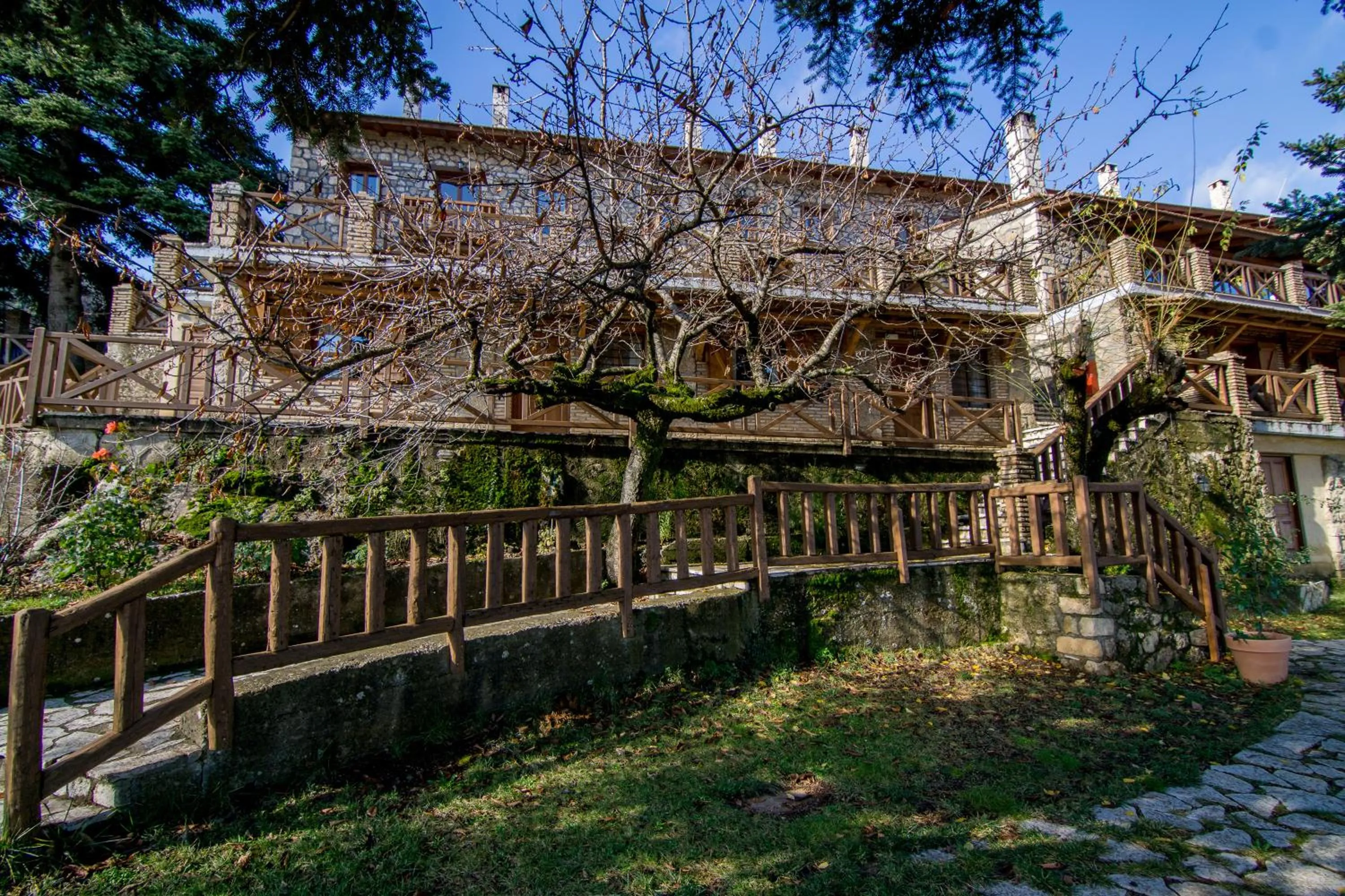 Day in Pigi Tarlampa Hotel