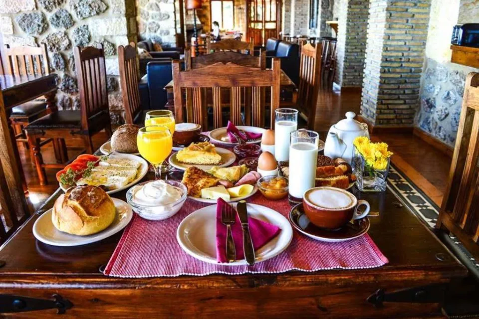 Breakfast in Pigi Tarlampa Hotel