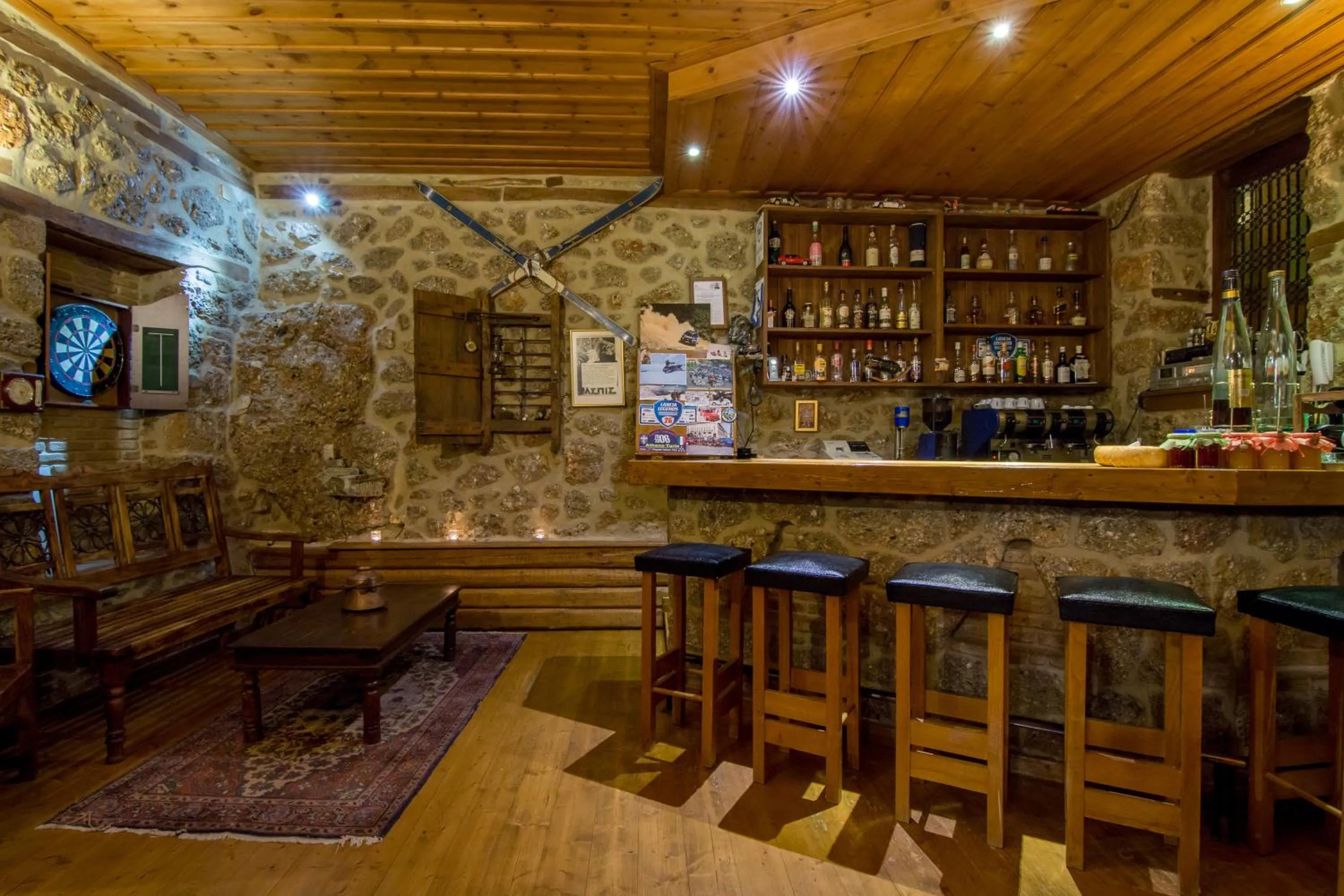 Lounge or bar in Pigi Tarlampa Hotel