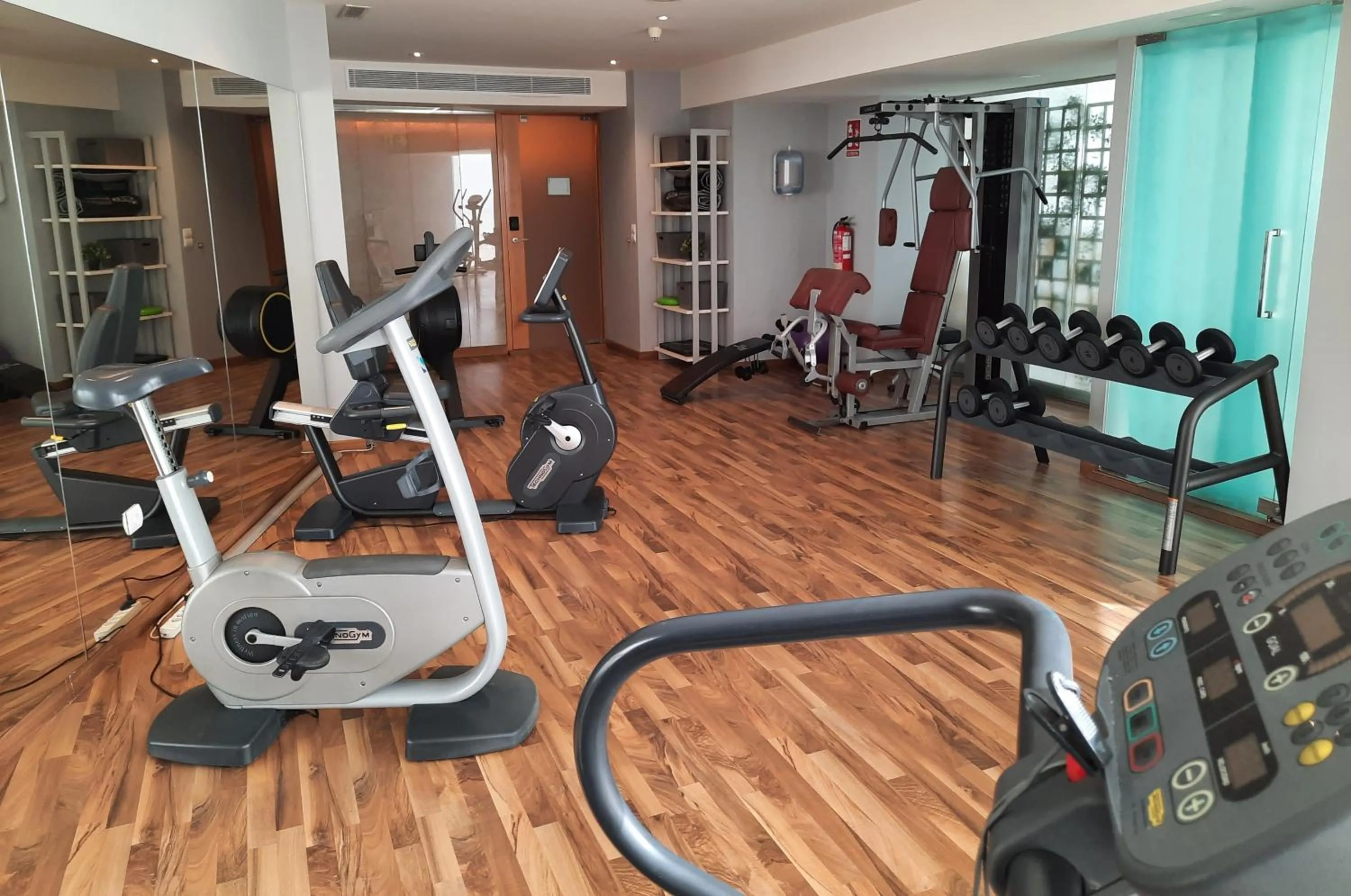 Fitness centre/facilities in Suites del Mar by Melia