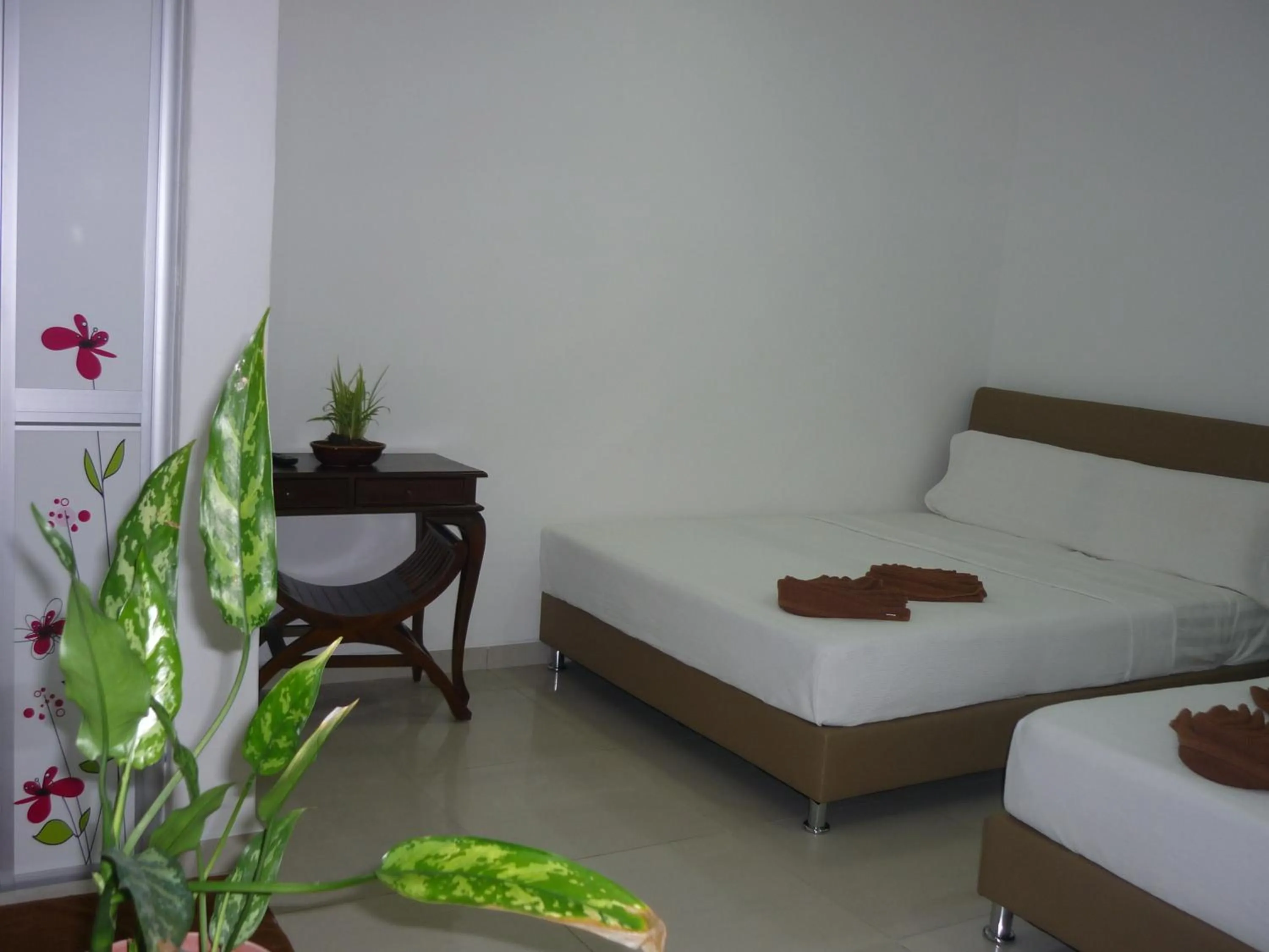 Bed in Hotel Paka INN