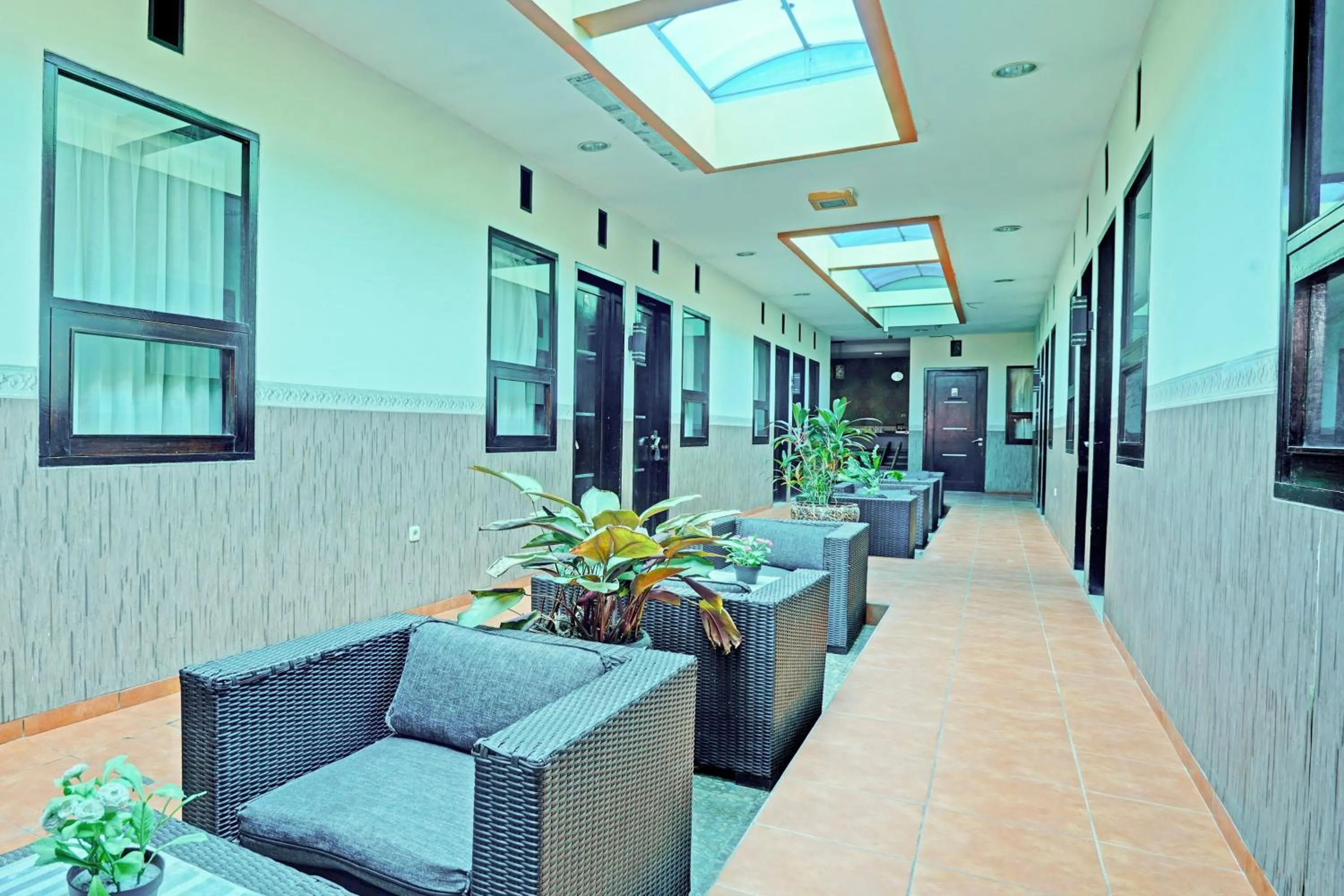 Lobby or reception in Hotel O Padang City Center Near Pantai Padang Formerly D'Dhave Hotel