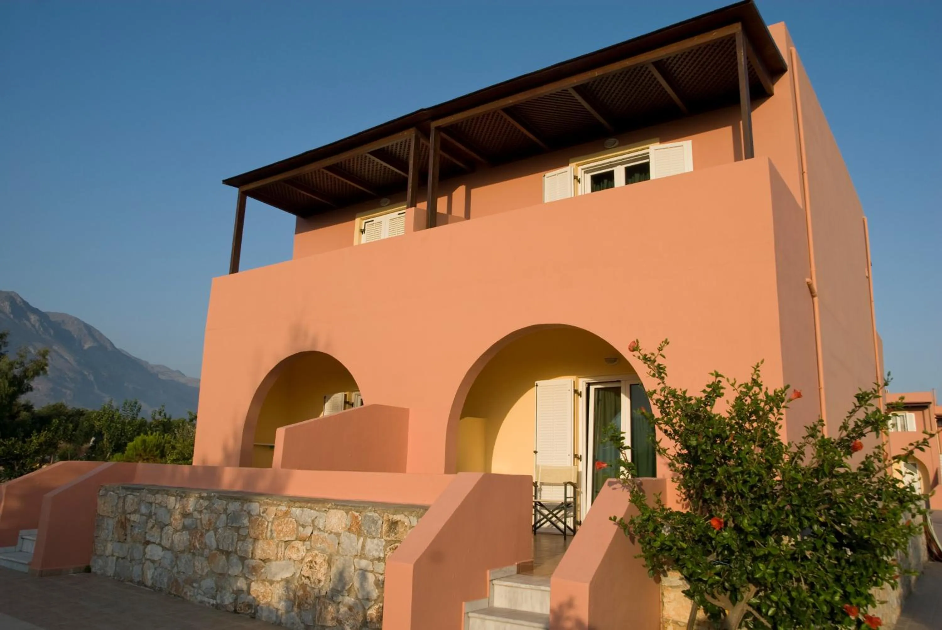 Facade/entrance in Kallicrates Village