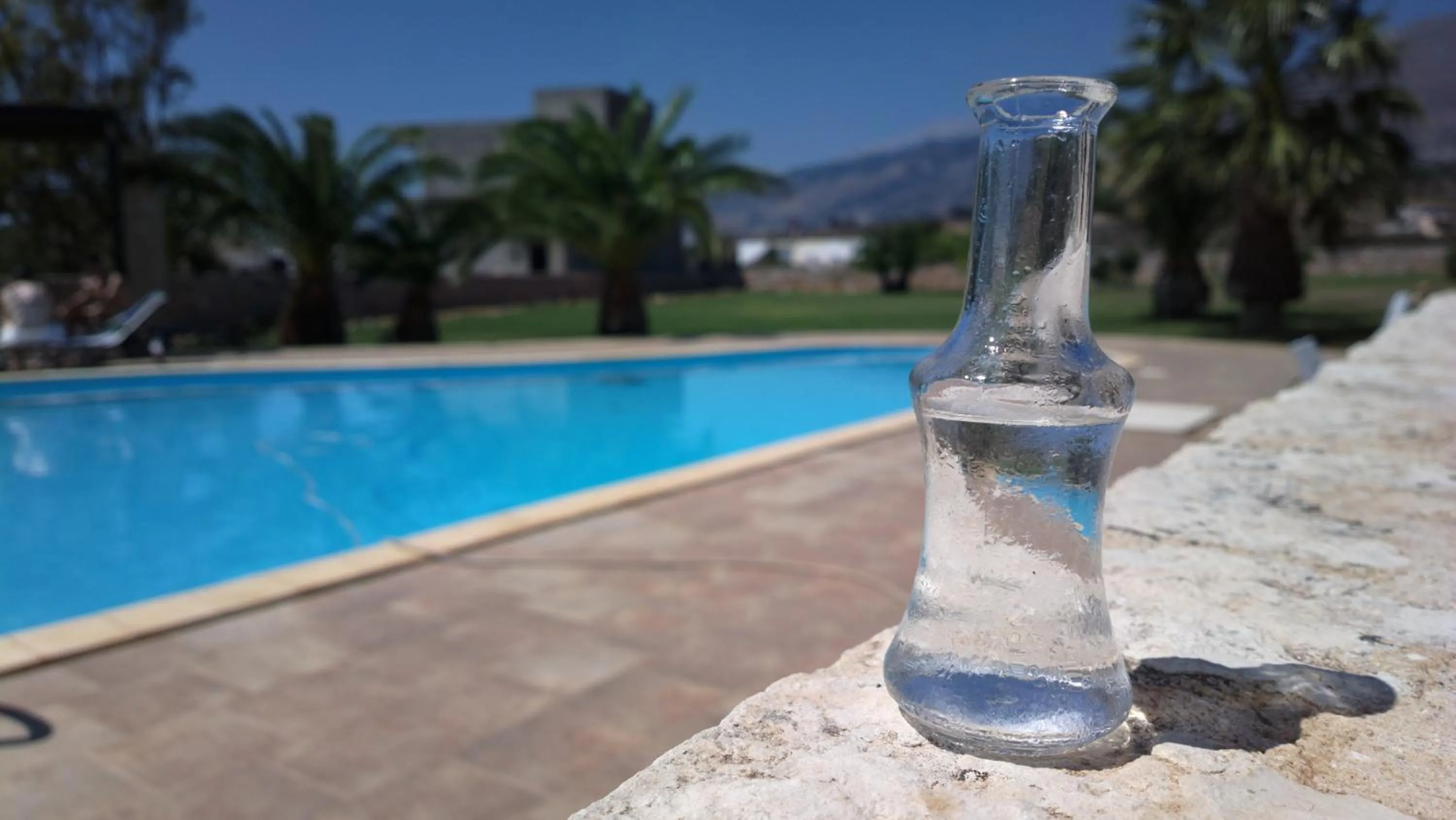 Drinks in Kallicrates Village