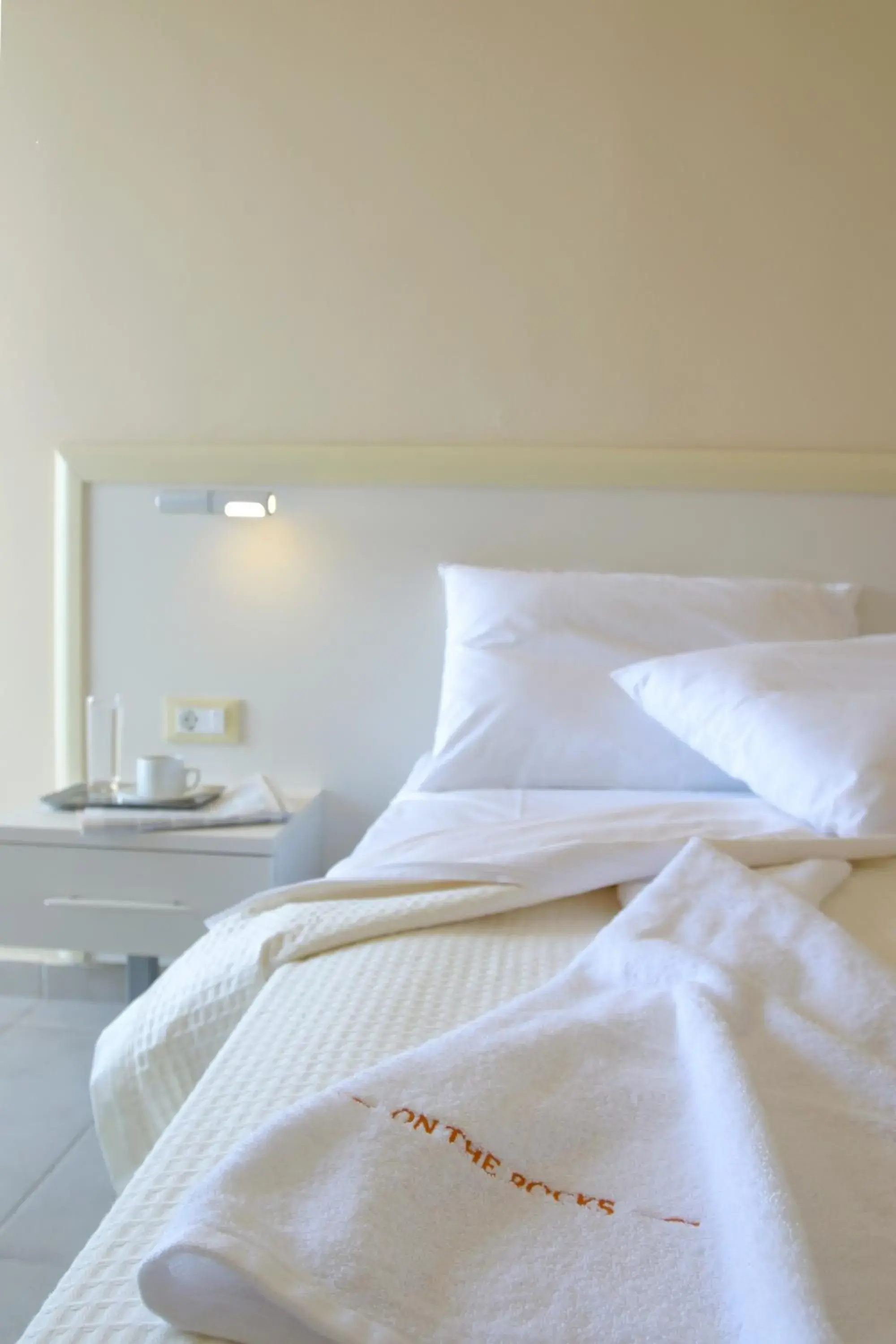 Double or Twin Room in On The Rocks Double or Twin Room in On The Rocks