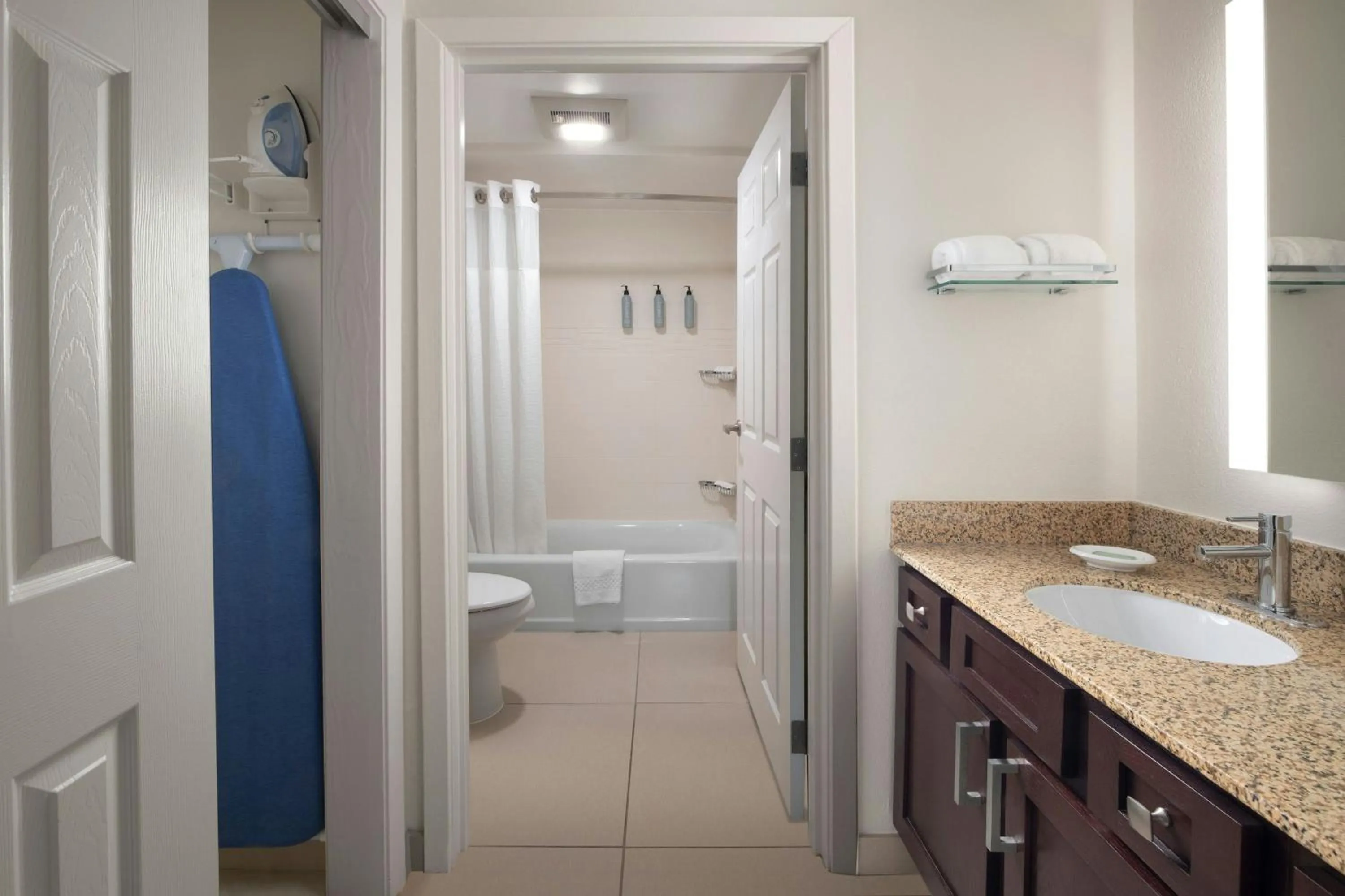 Bathroom in Residence Inn by Marriott New Orleans Metairie