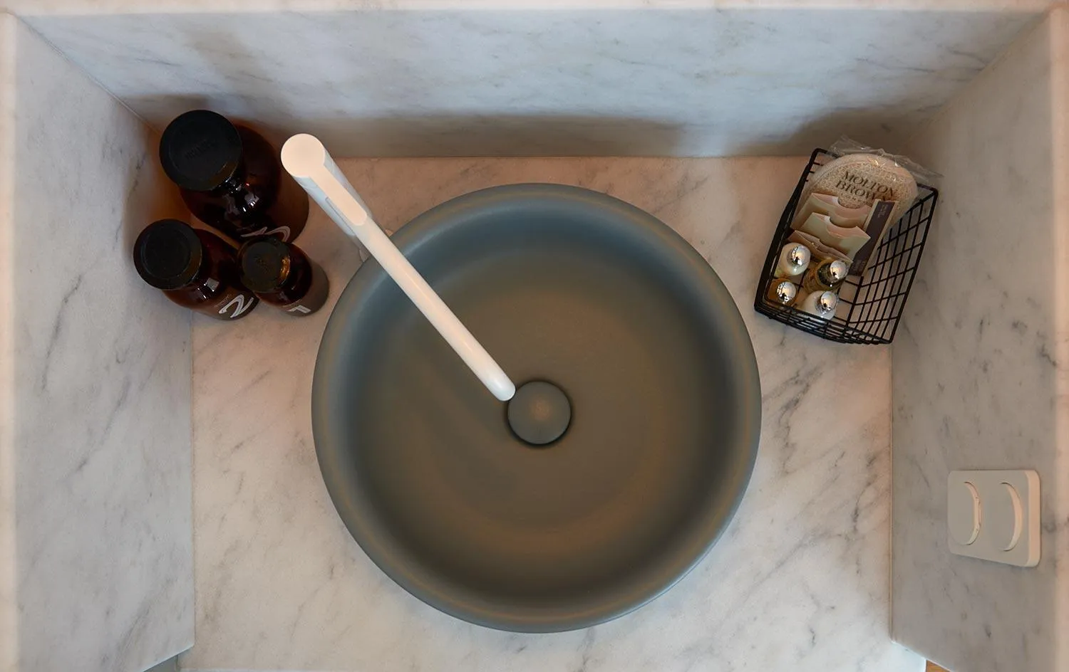 Bathroom in Argonauta Hotel