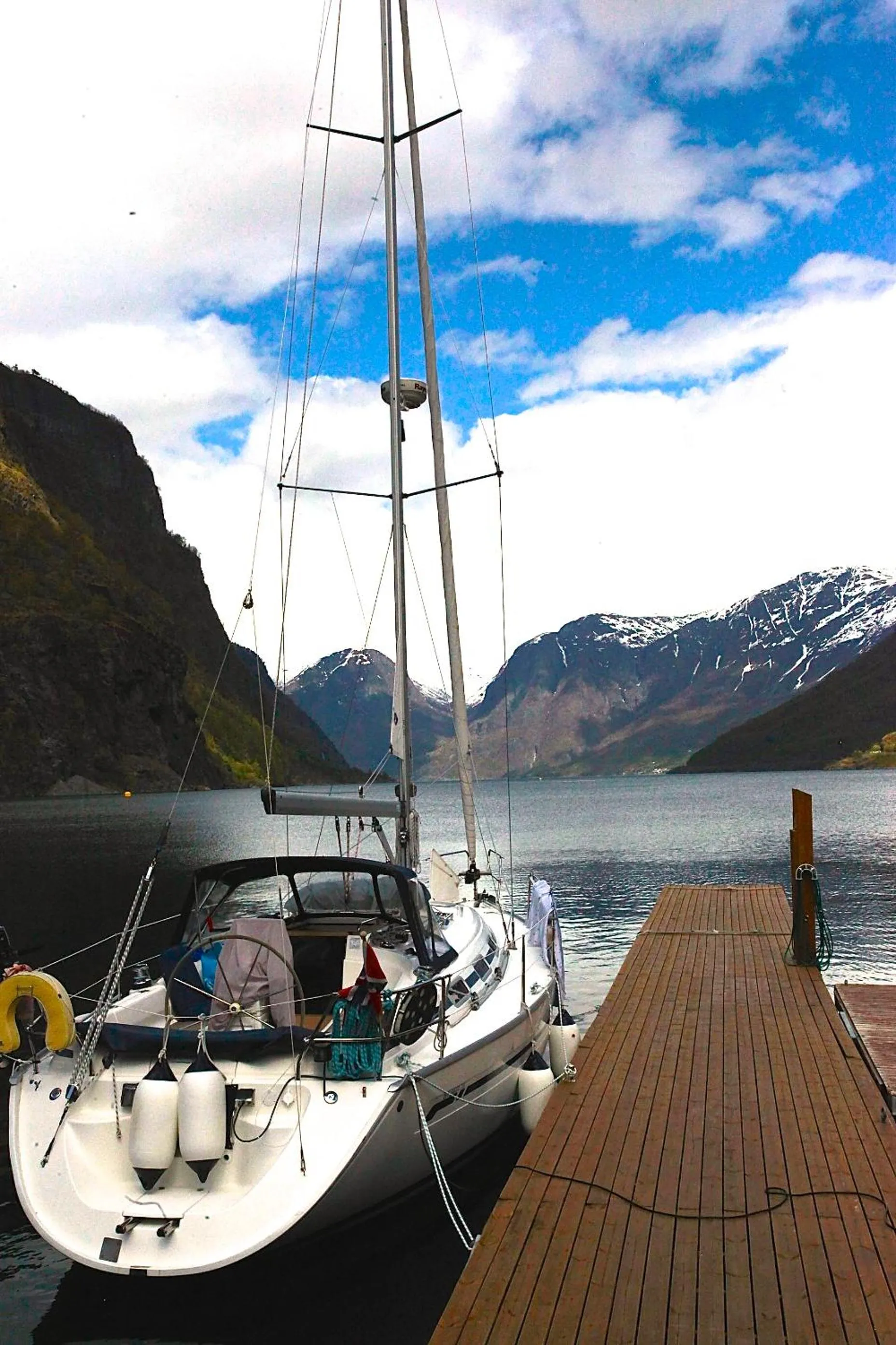 Summer in Flåm Marina