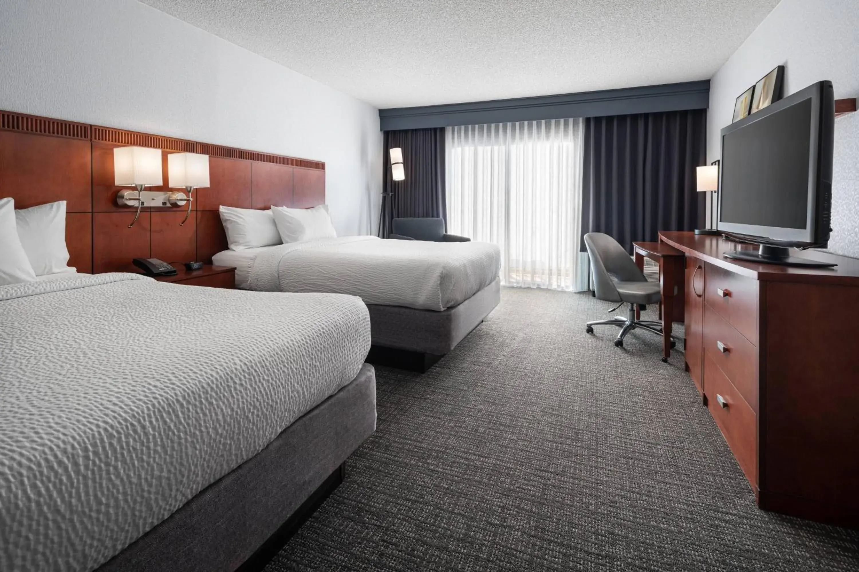 Queen Room with Two Queen Beds in Courtyard by Marriott Pleasanton Queen Room with Two Queen Beds in Courtyard by Marriott Pleasanton