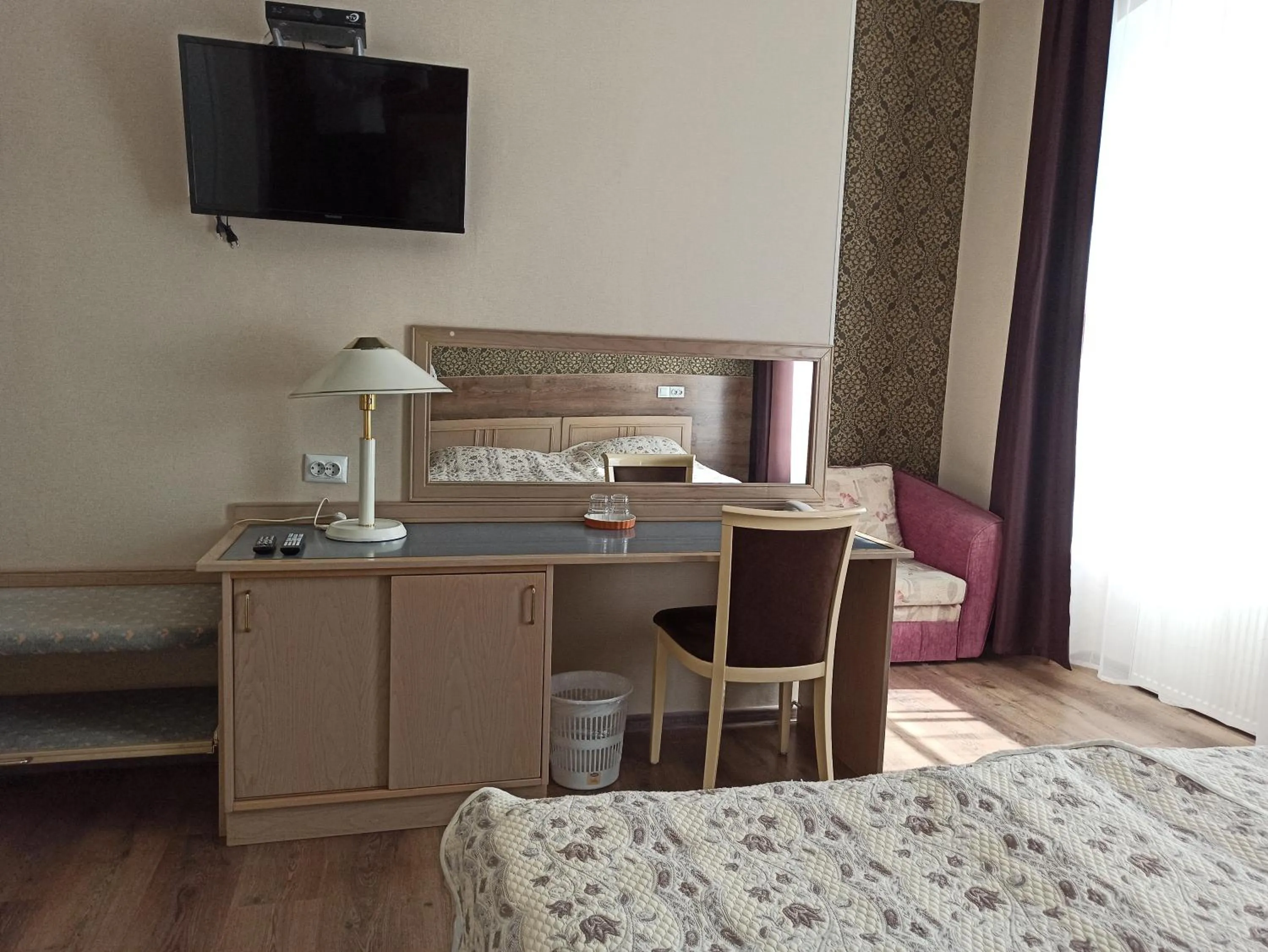 Bed in Central Hotel