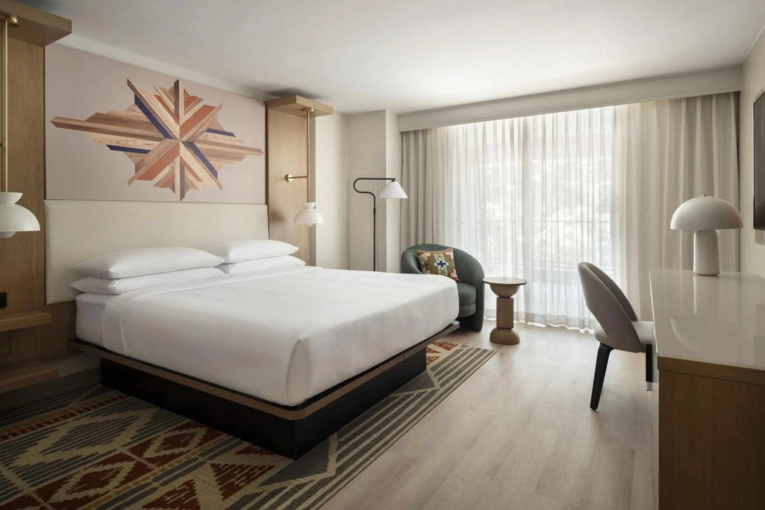 Photo of the whole room, Bed in San Ramon Marriott