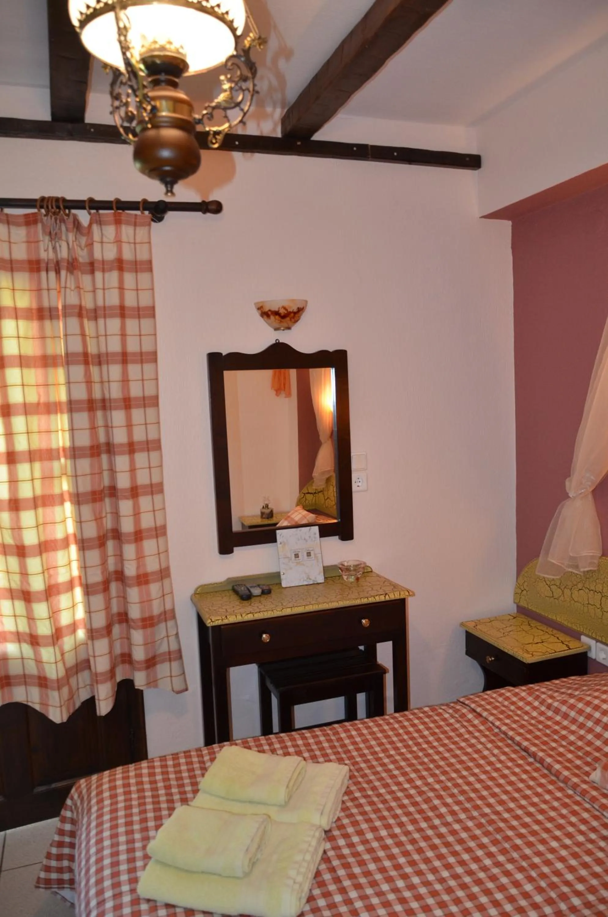 Living room, Bed in Hotel Maria