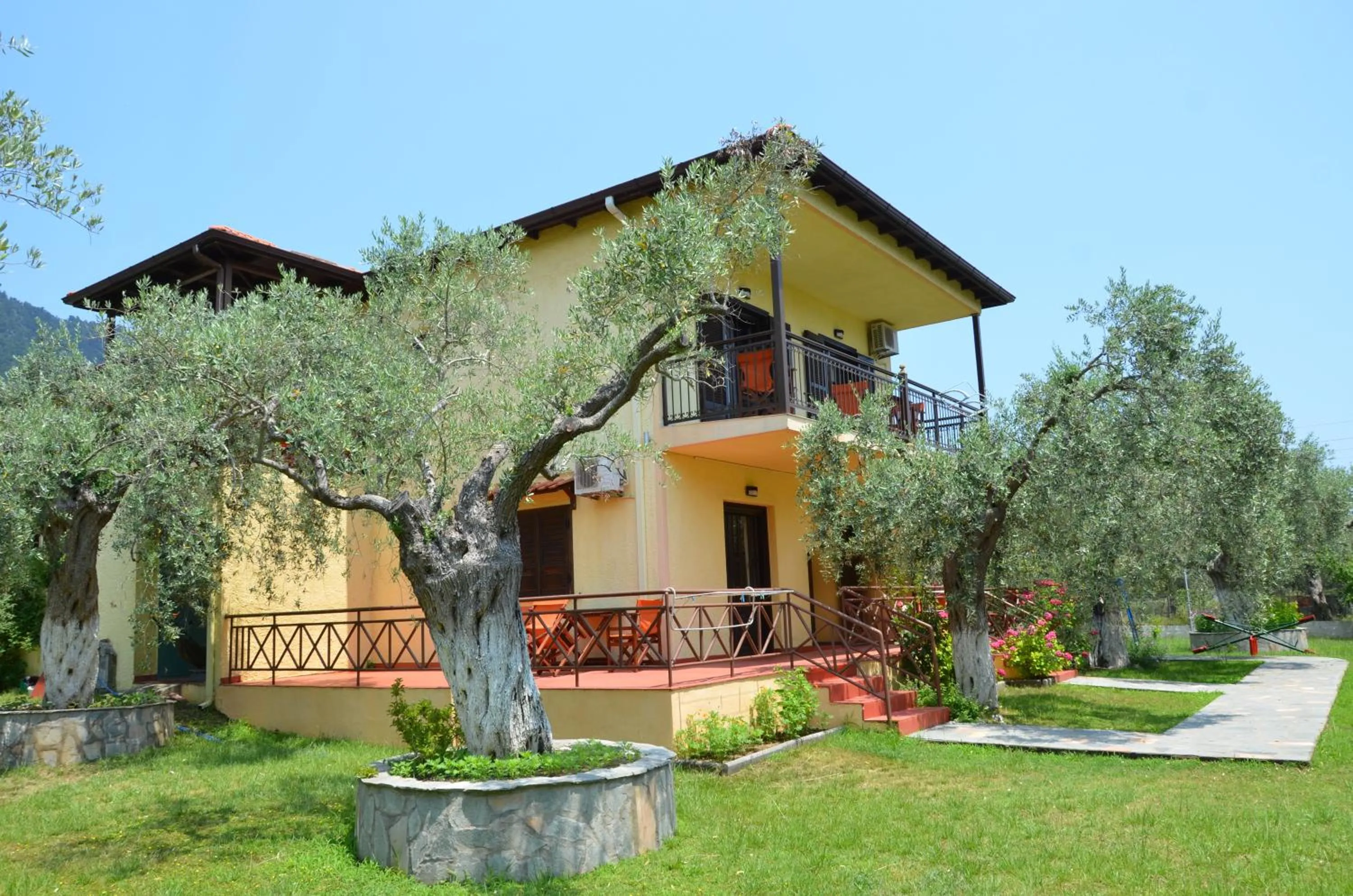 Property building in Hotel Maria