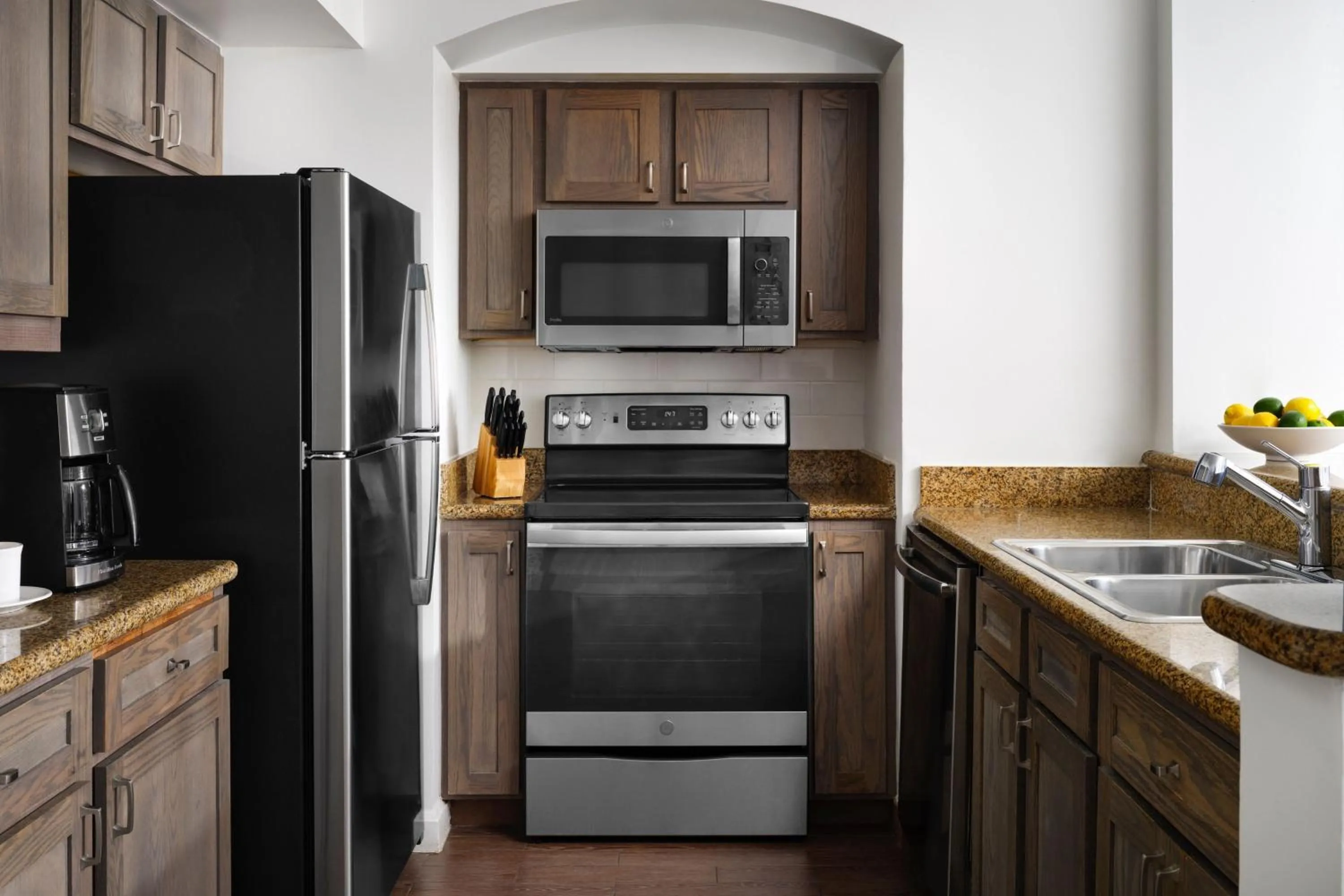 Kitchen or kitchenette in Marriott's Ocean Pointe
