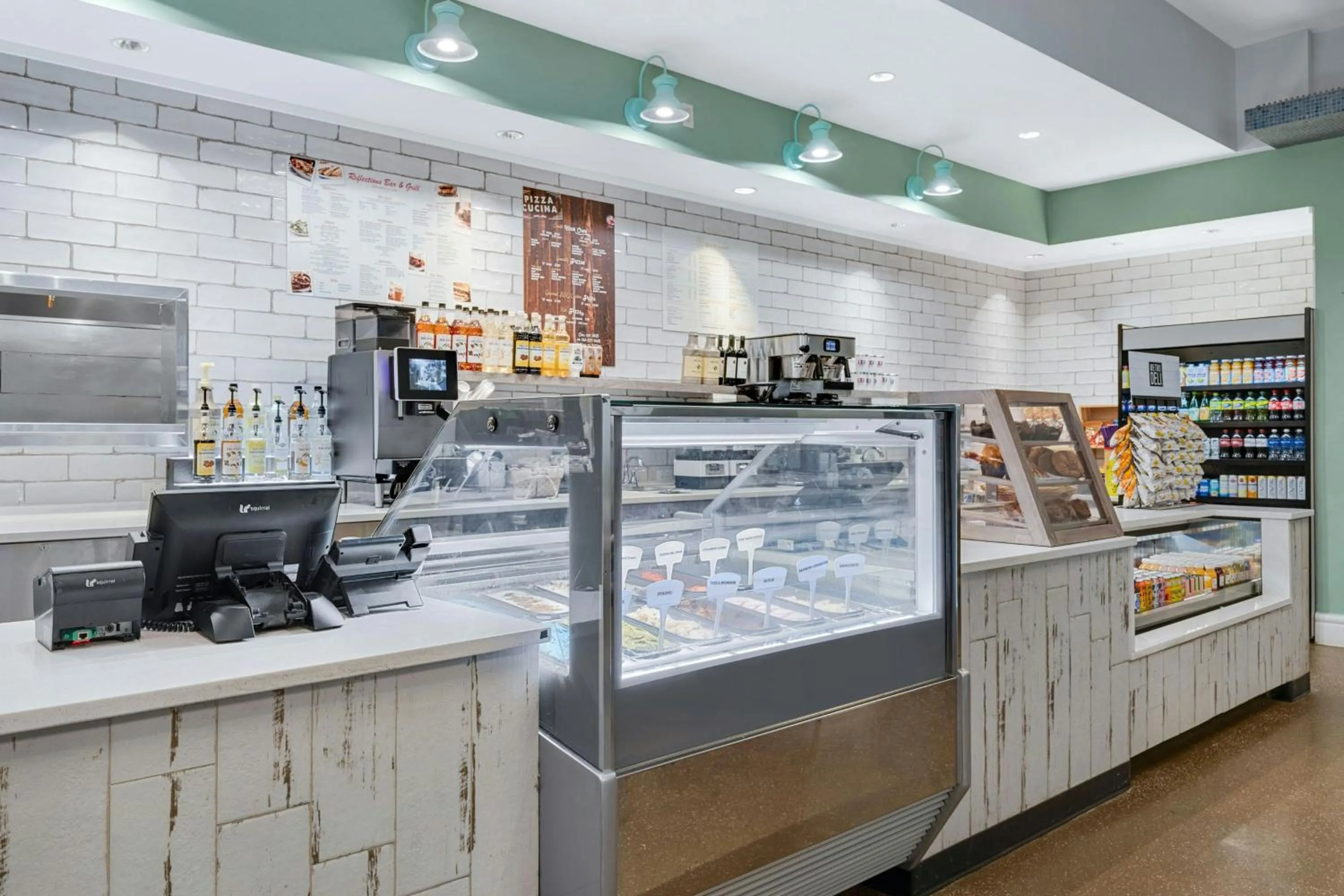 Restaurant/places to eat in Marriott's Oceana Palms