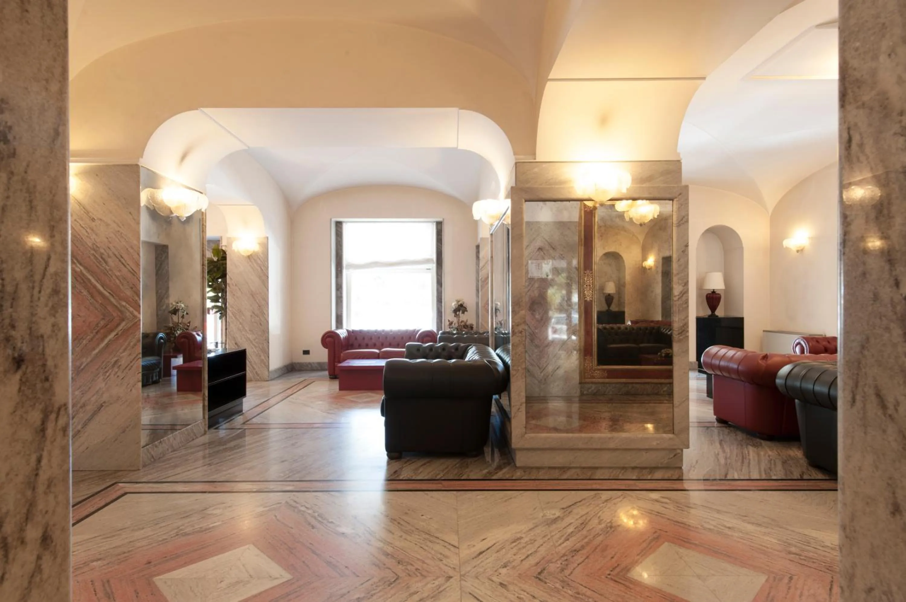 Lobby or reception in Hotel Esplanade