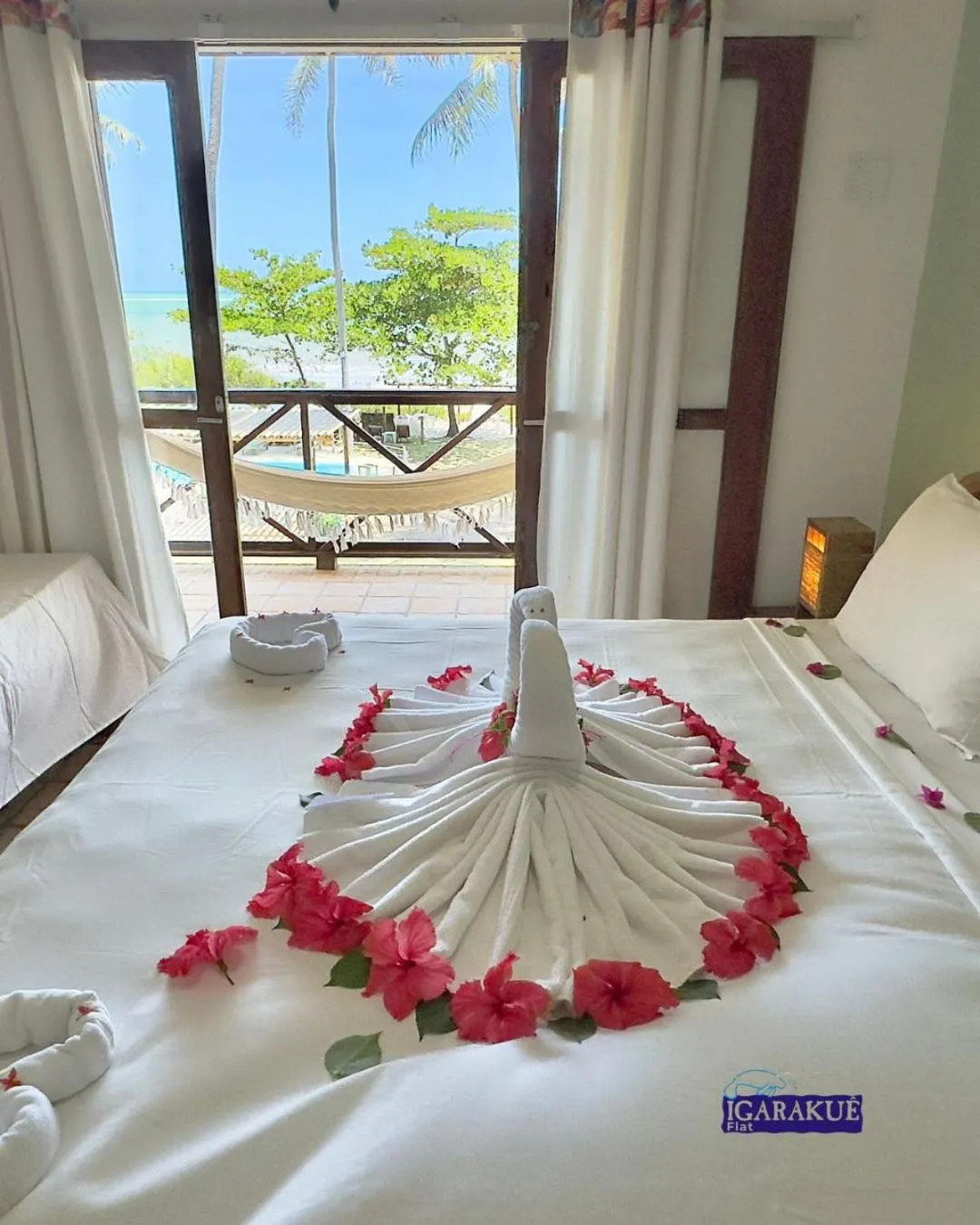 View (from property/room), Bed in Igarakuê Flat