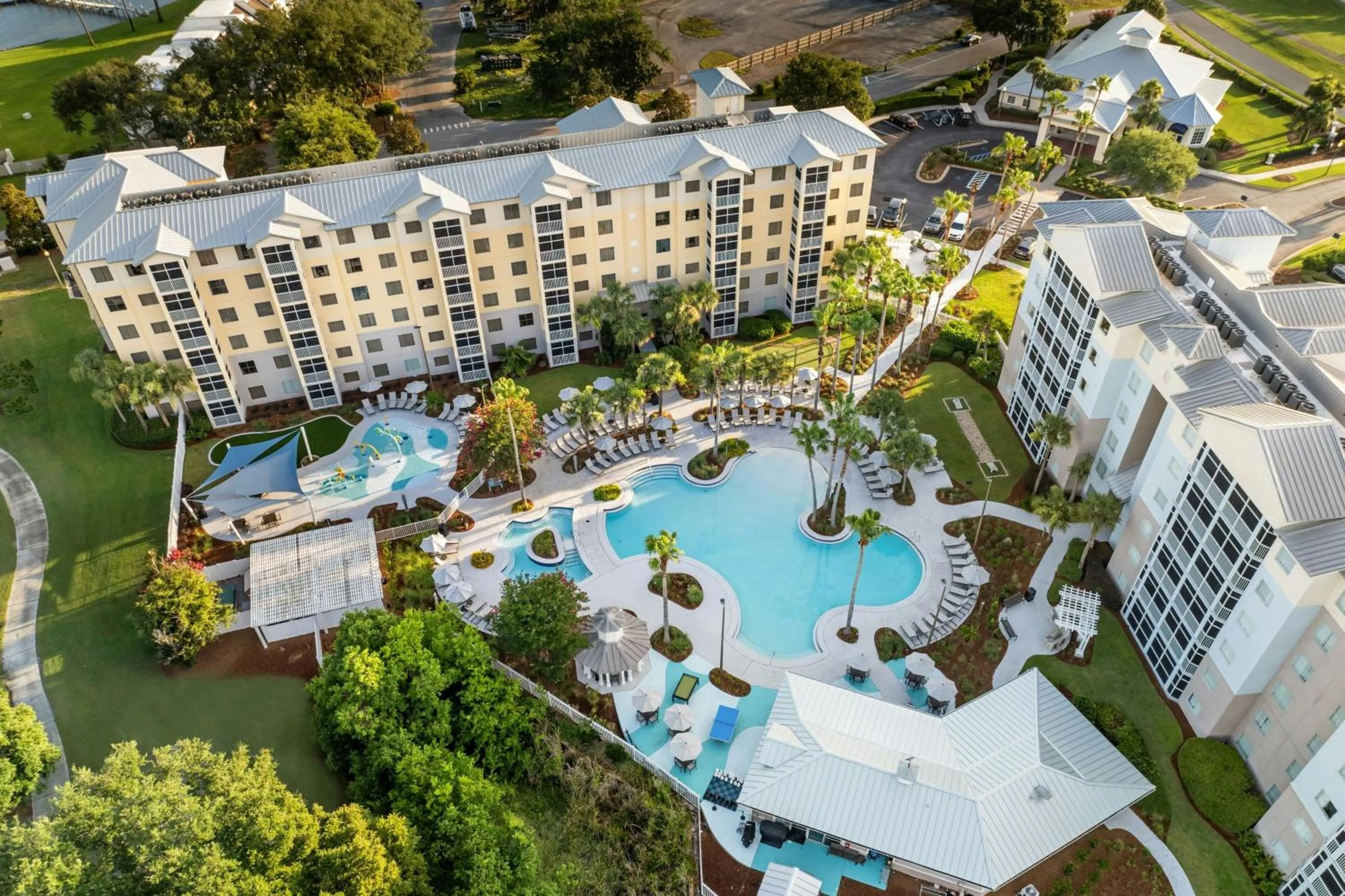 Property building in Marriott's Legends Edge at Bay Point