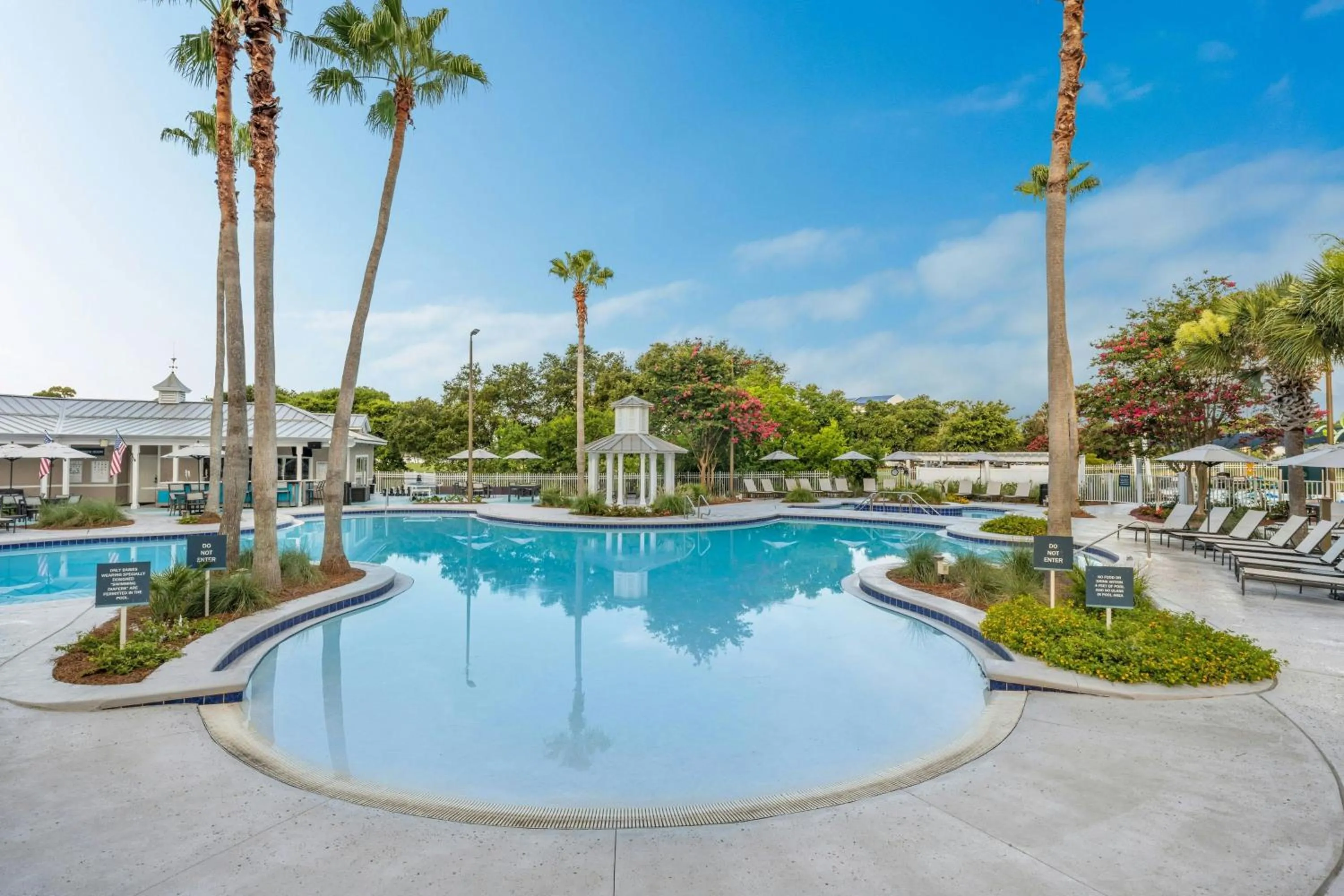 Swimming pool in Marriott's Legends Edge at Bay Point