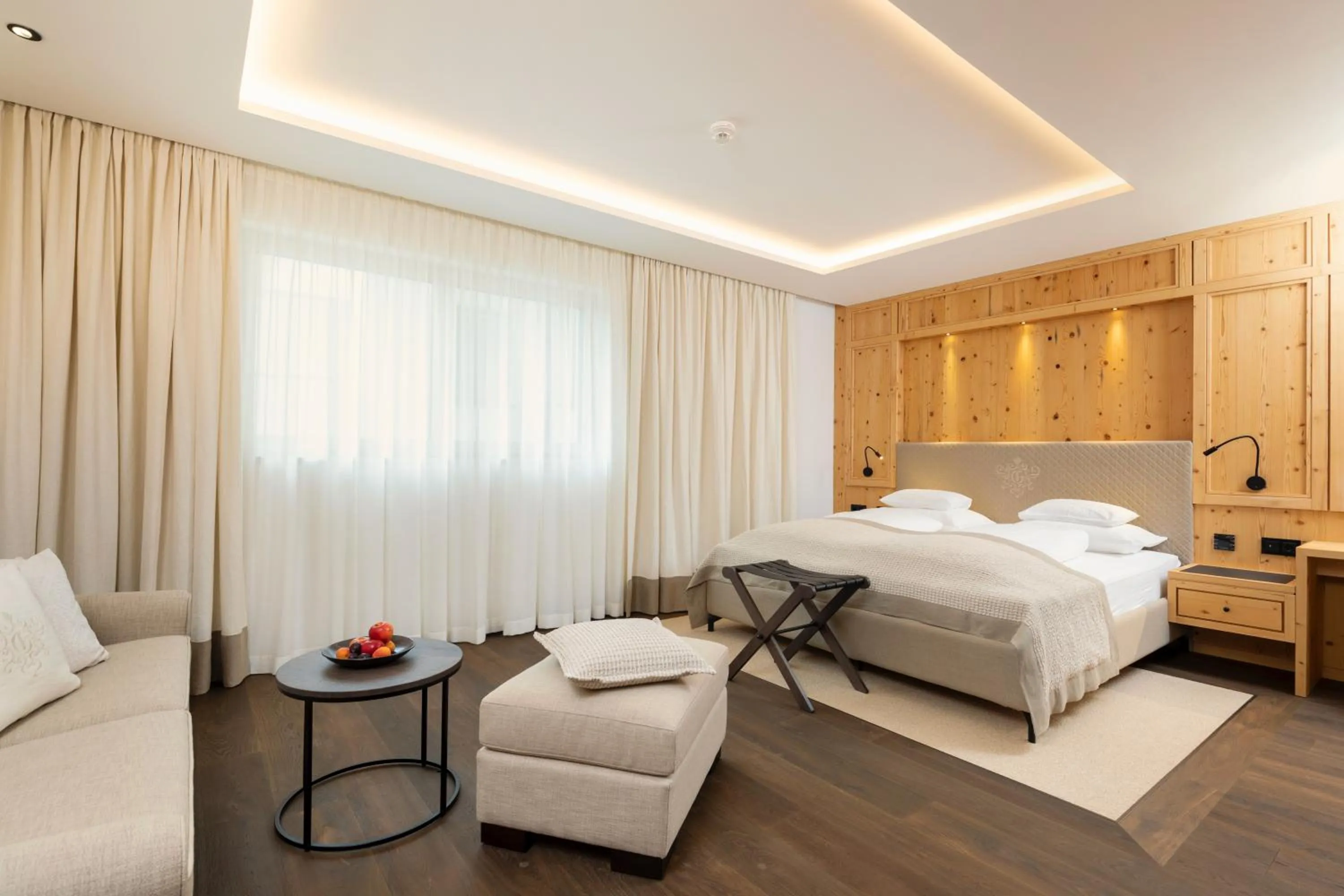 Photo of the whole room, Bed in Hotel Grünauerhof