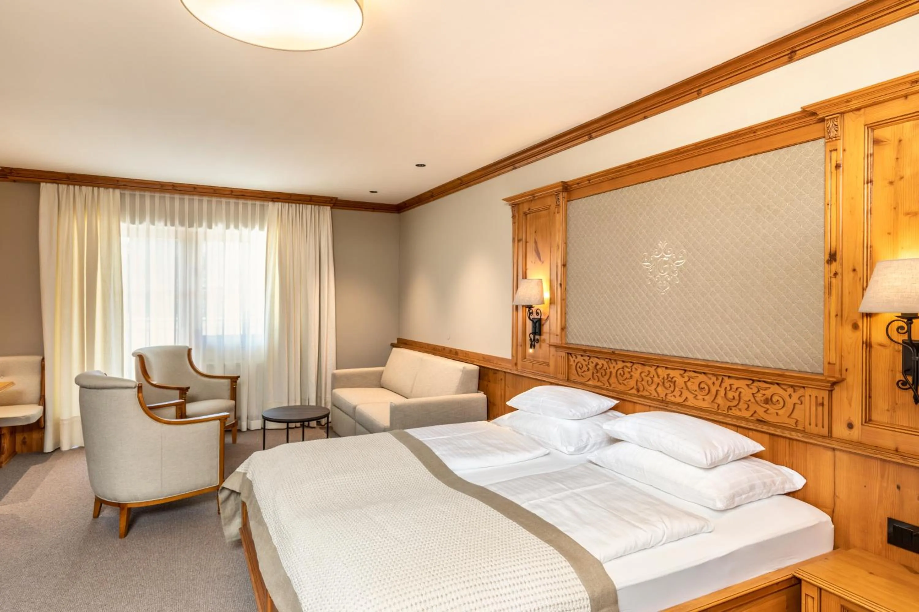 Bed in Hotel Grünauerhof