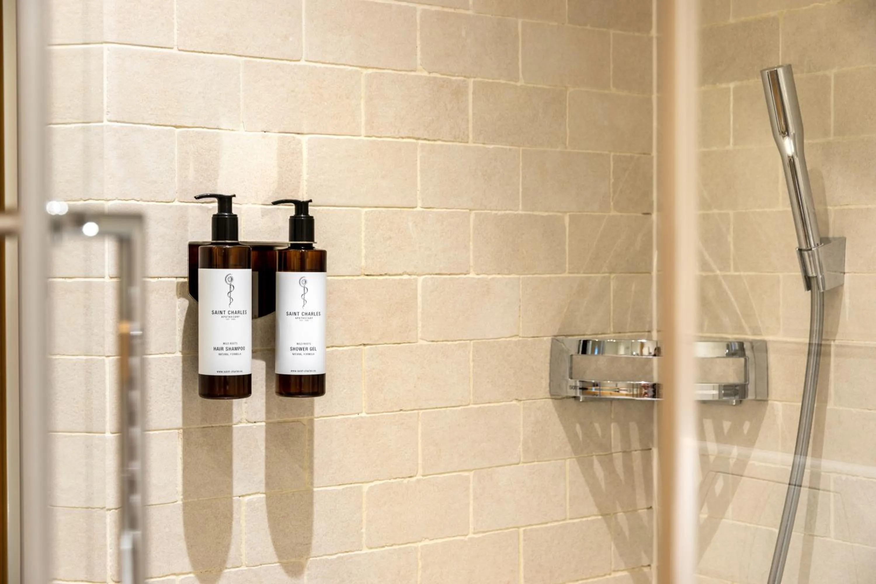 Bathroom in Hotel Grünauerhof