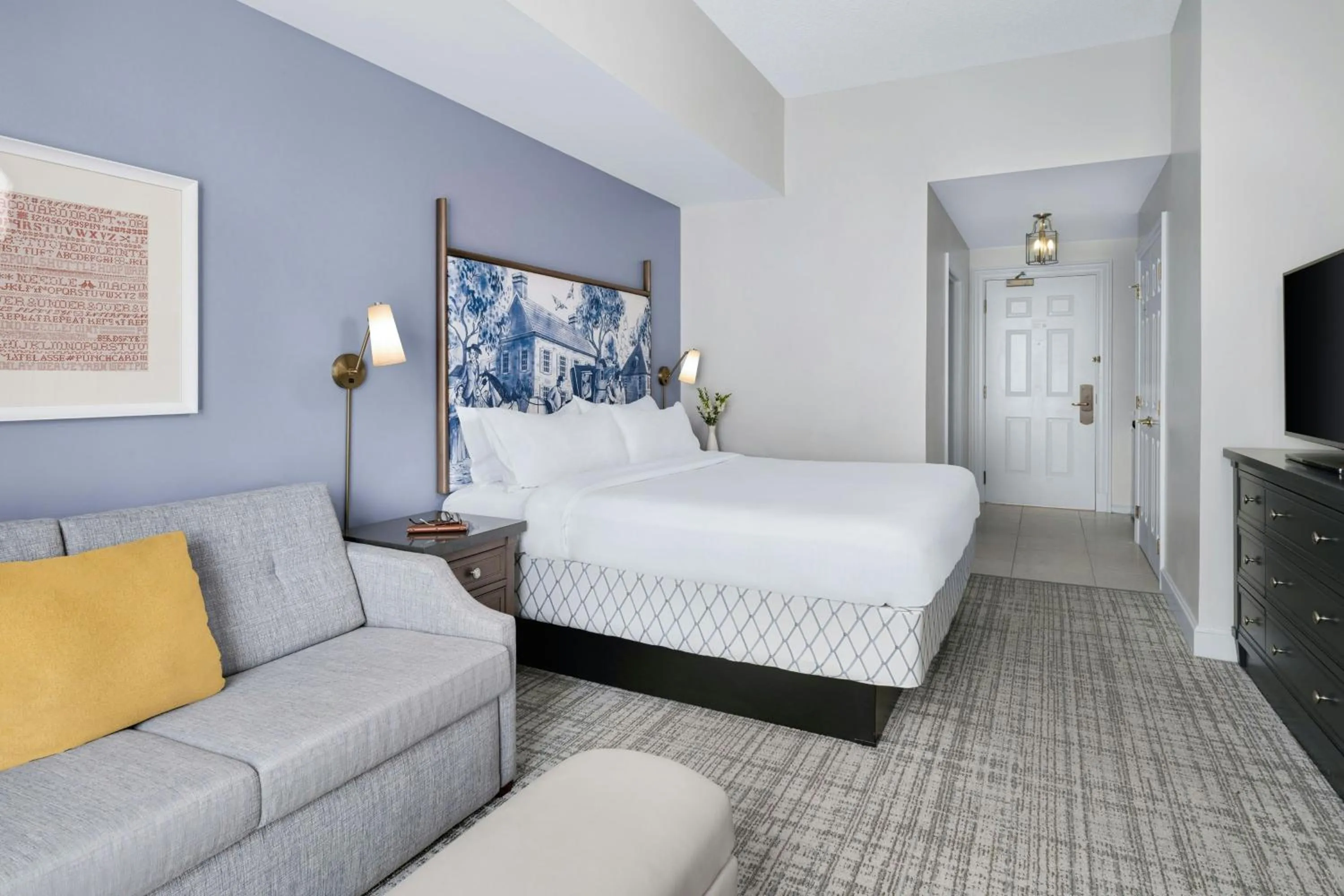 Other, Bed in Marriott's Manor Club at Ford's Colony