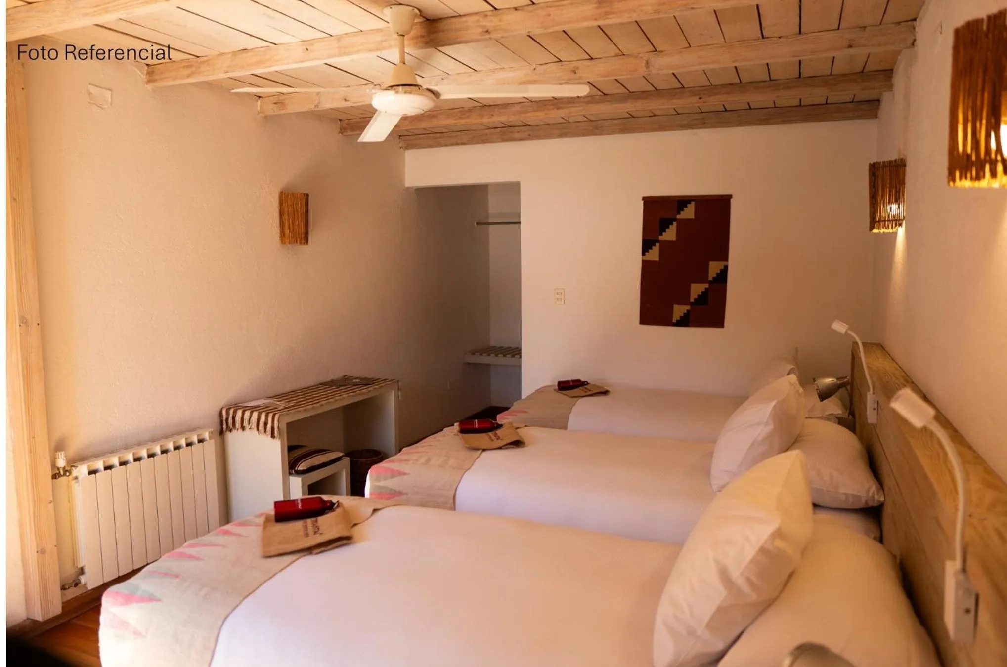 Decorative detail, Bed in Terrantai Lodge