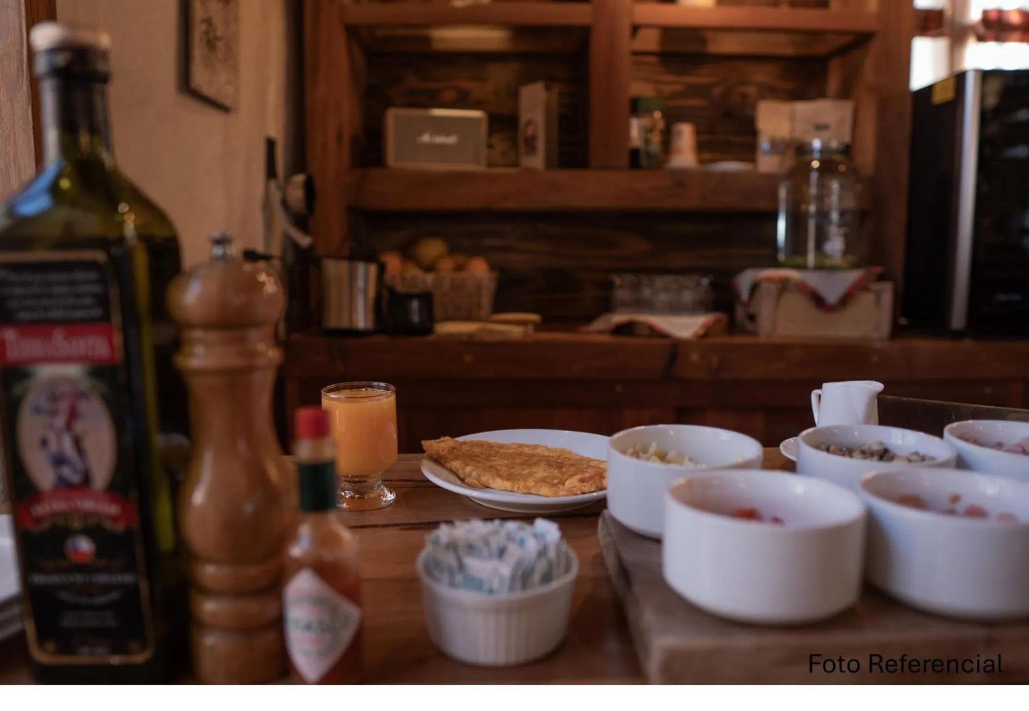 Breakfast in Terrantai Lodge