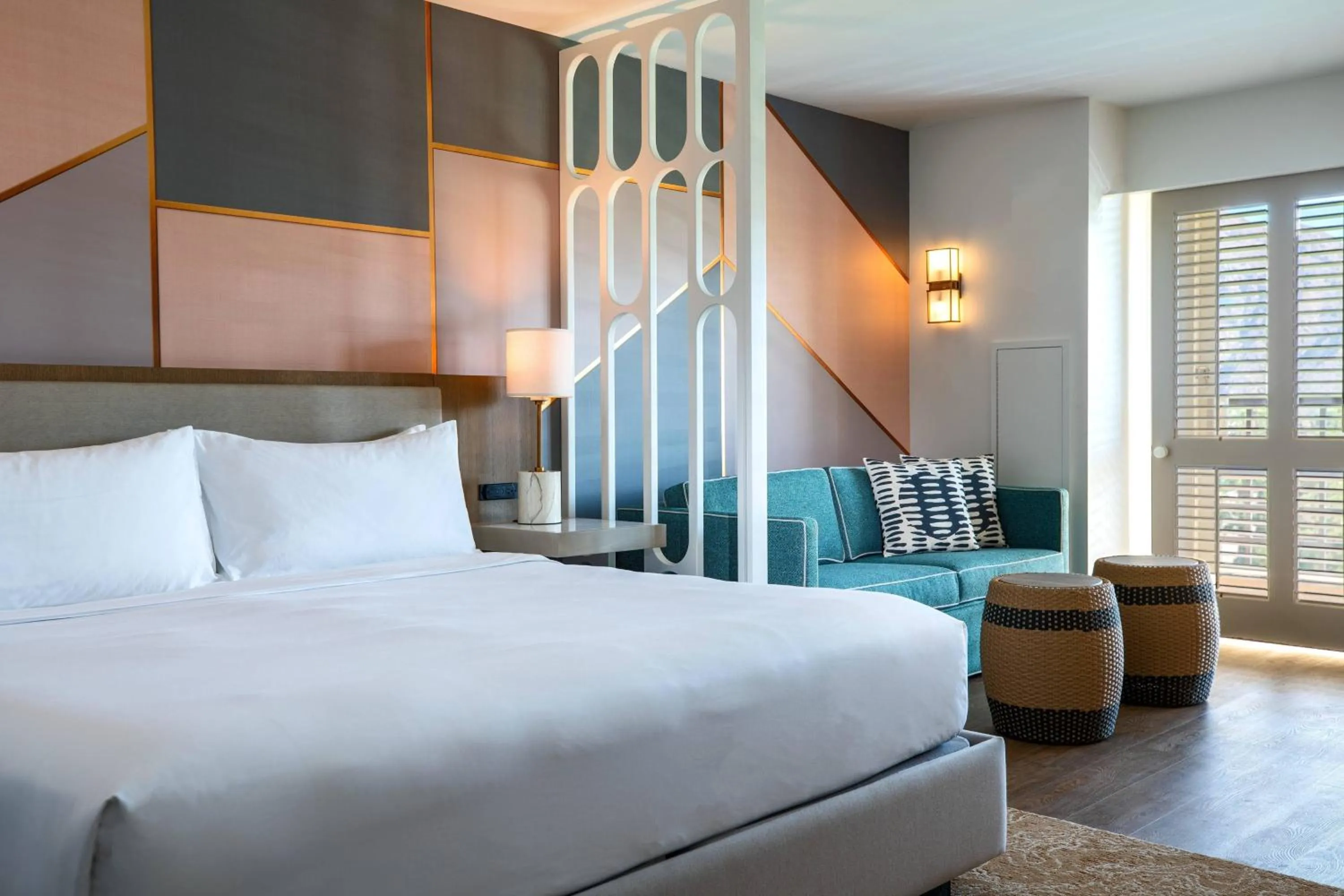 Photo of the whole room, Bed in Renaissance Esmeralda Resort & Spa, Indian Wells