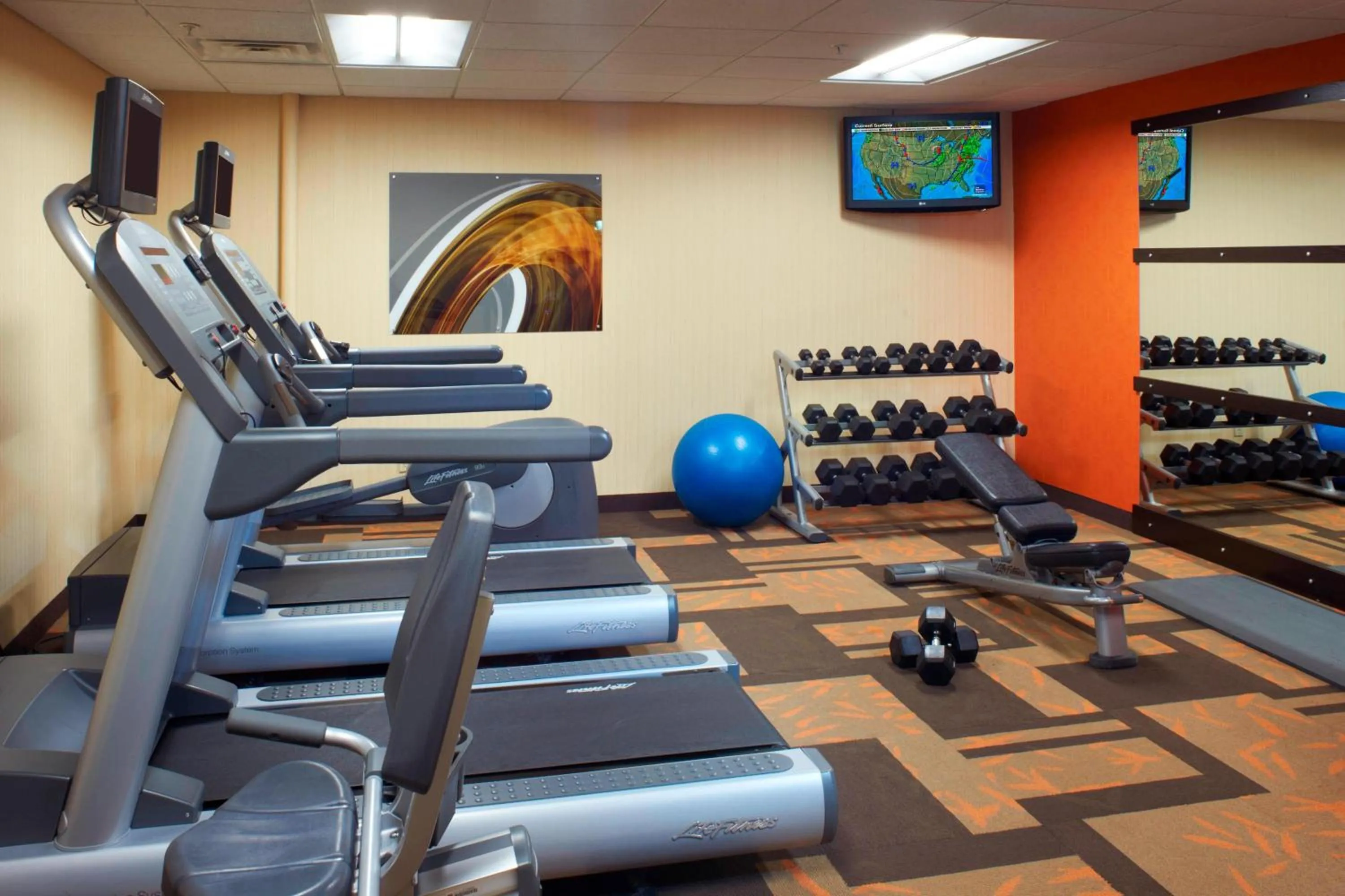 Fitness centre/facilities in Courtyard by Marriott Rockford