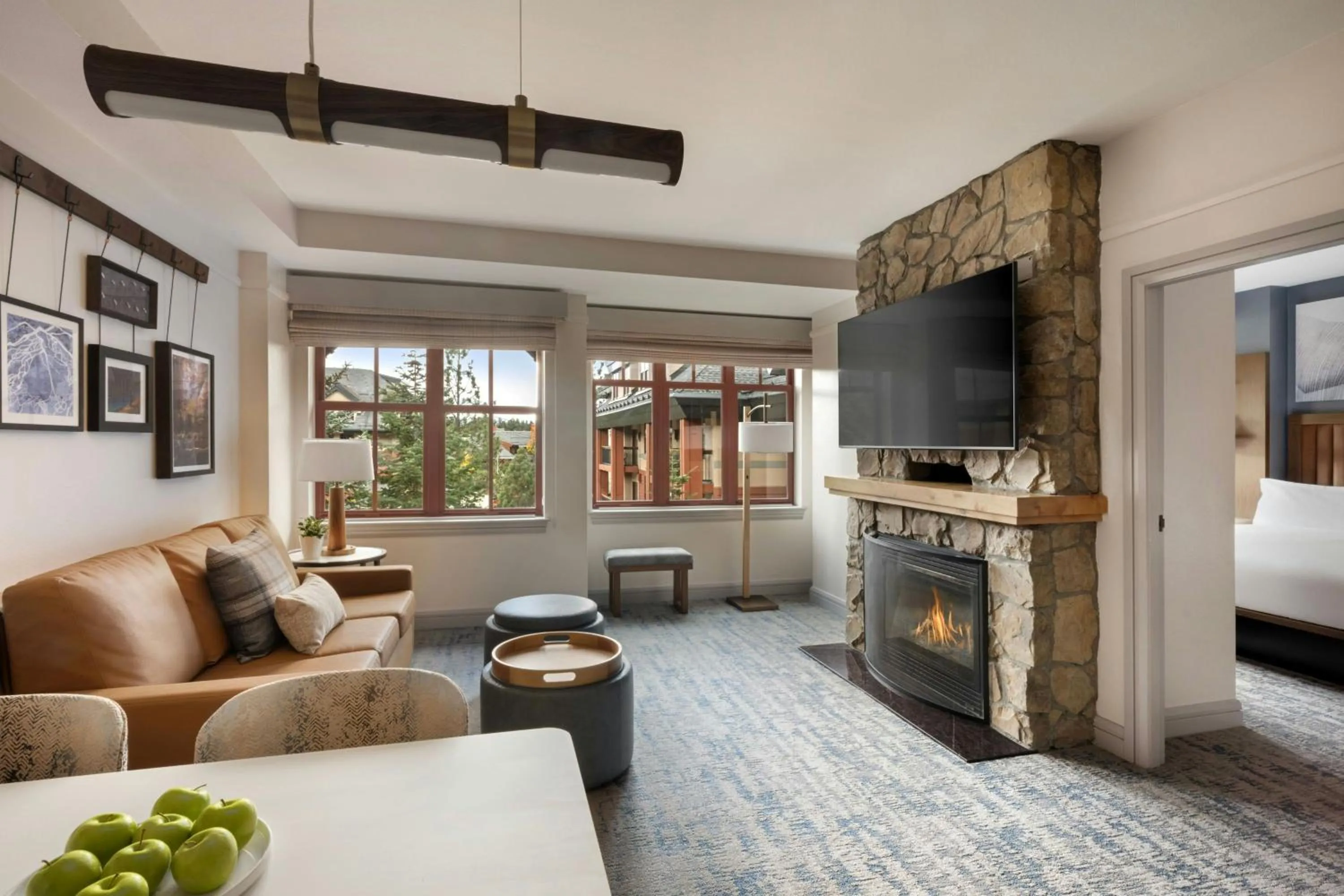 Living room, Bed in Marriott's Timber Lodge