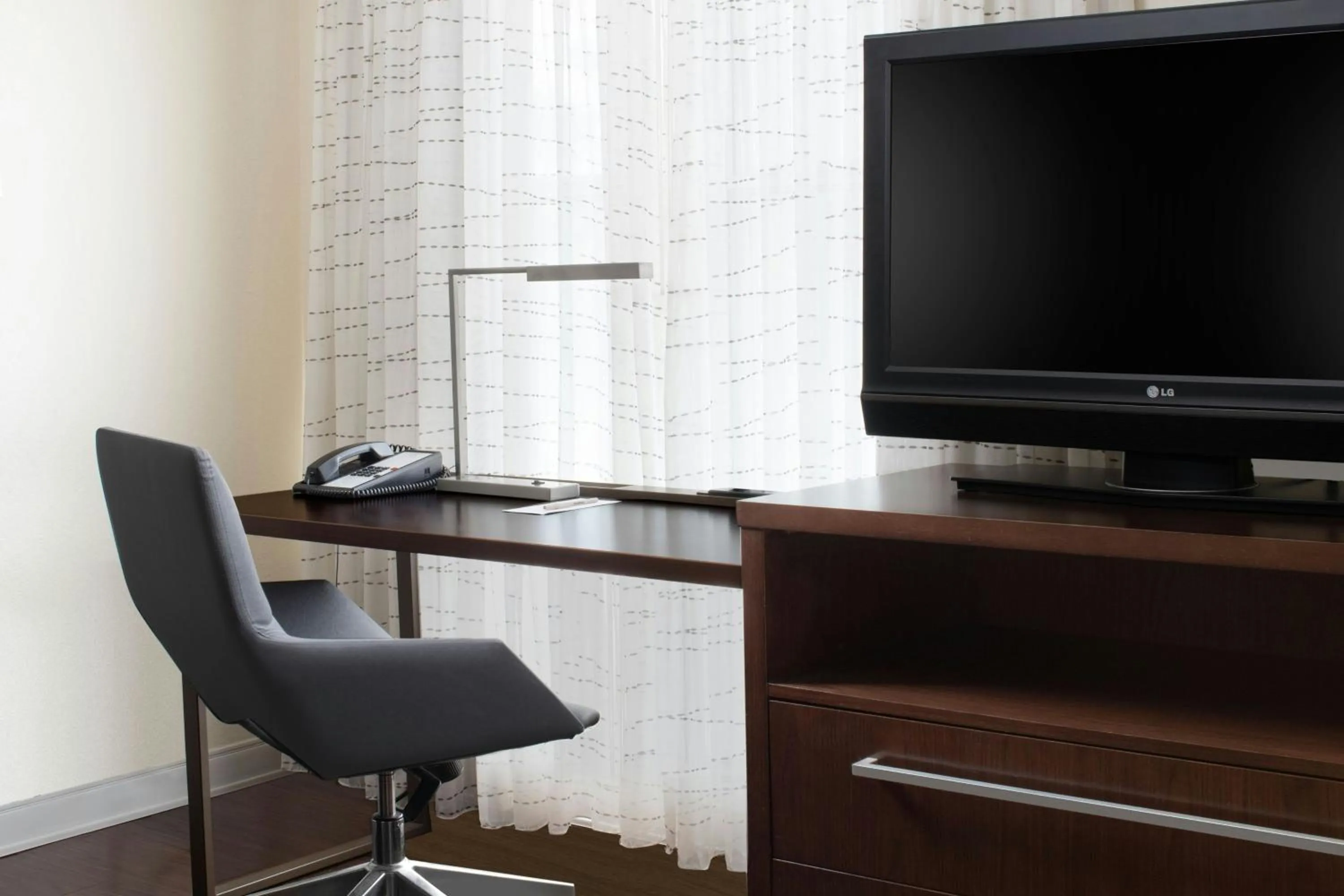 Bedroom in Residence Inn by Marriott San Antonio Airport/Alamo Heights