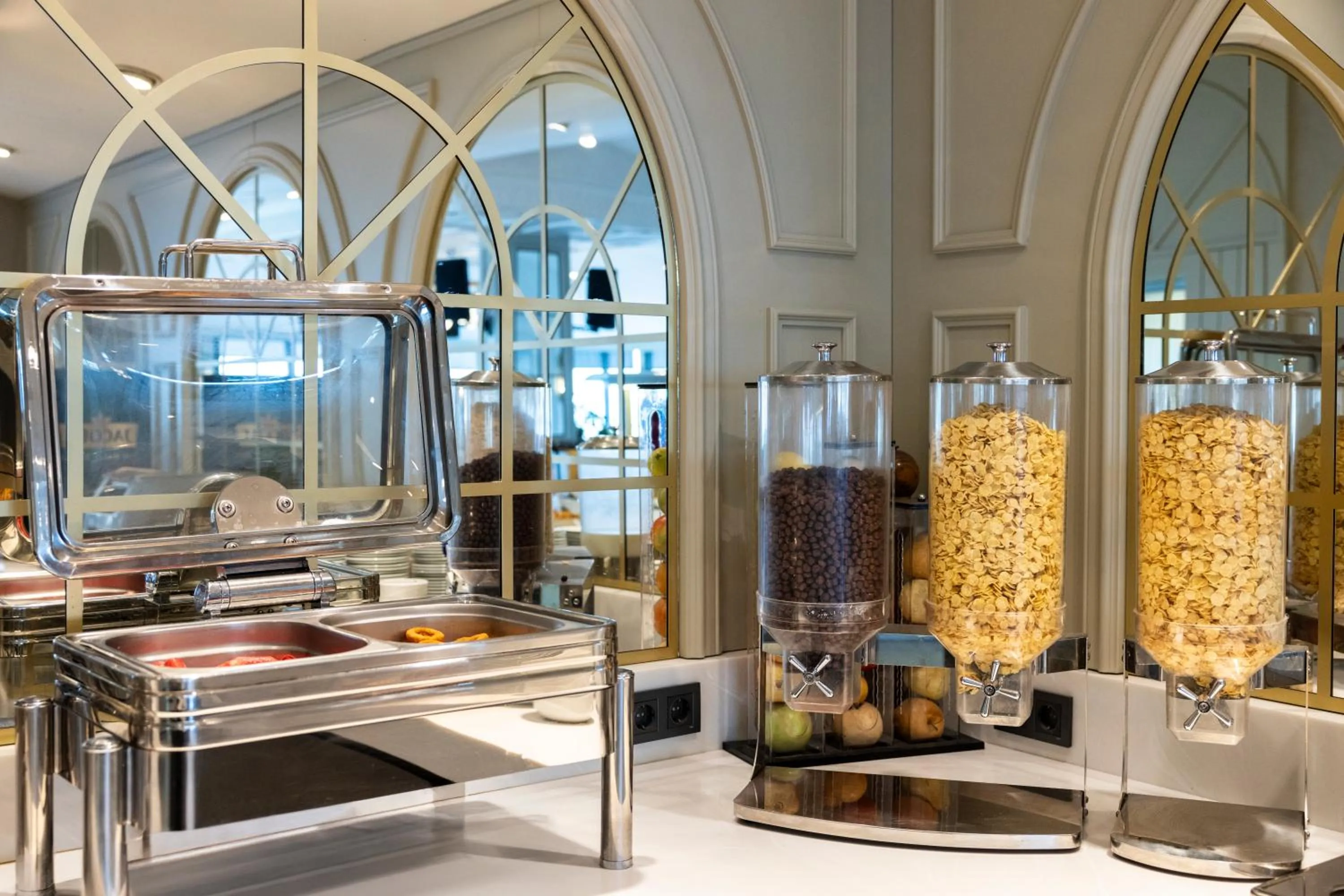 Breakfast in AHC Old City Hotel