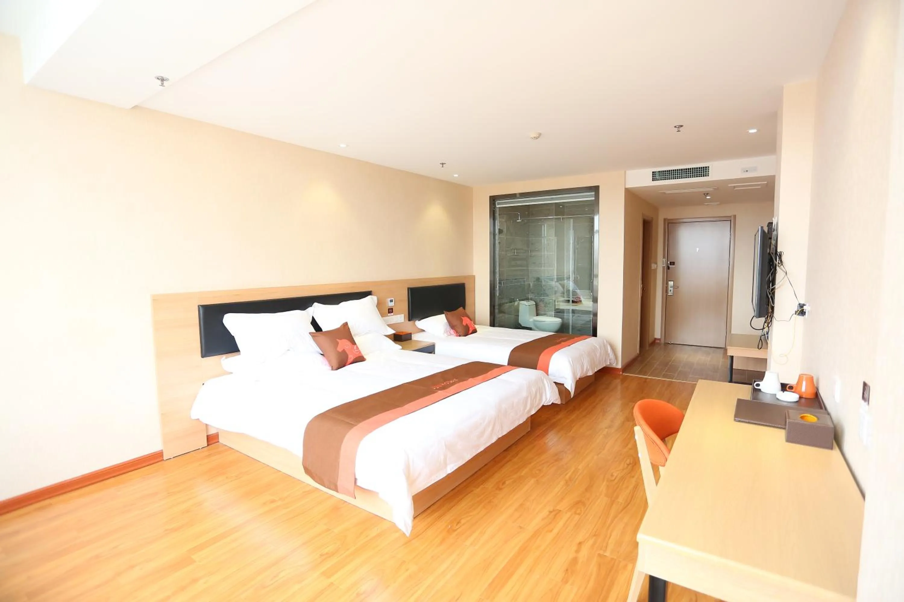 Bed in JUNYI Hotel Hebei Shijiazhuang Pingshan Town Wanshou Road
