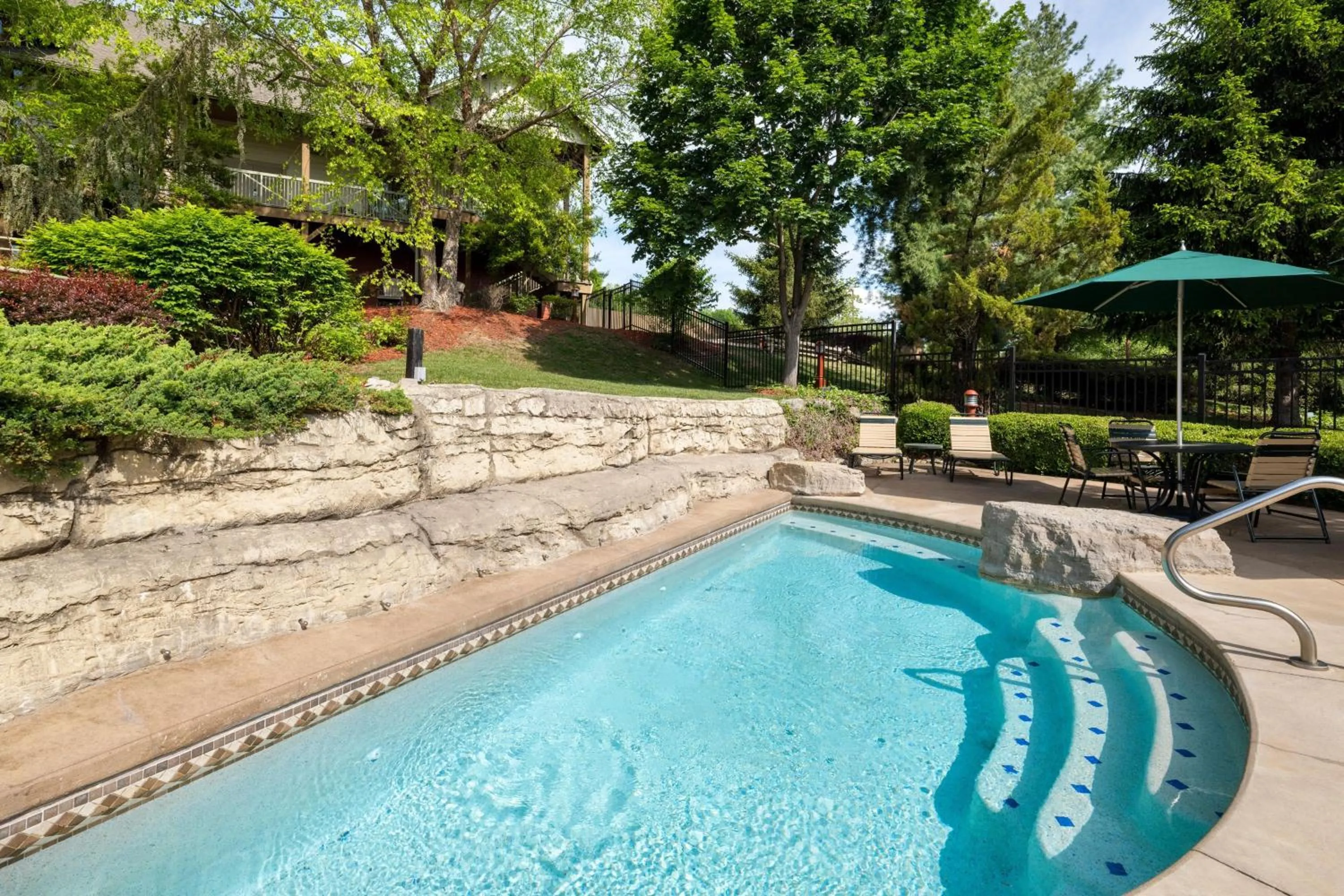 Swimming pool in Marriott's Willow Ridge Lodge