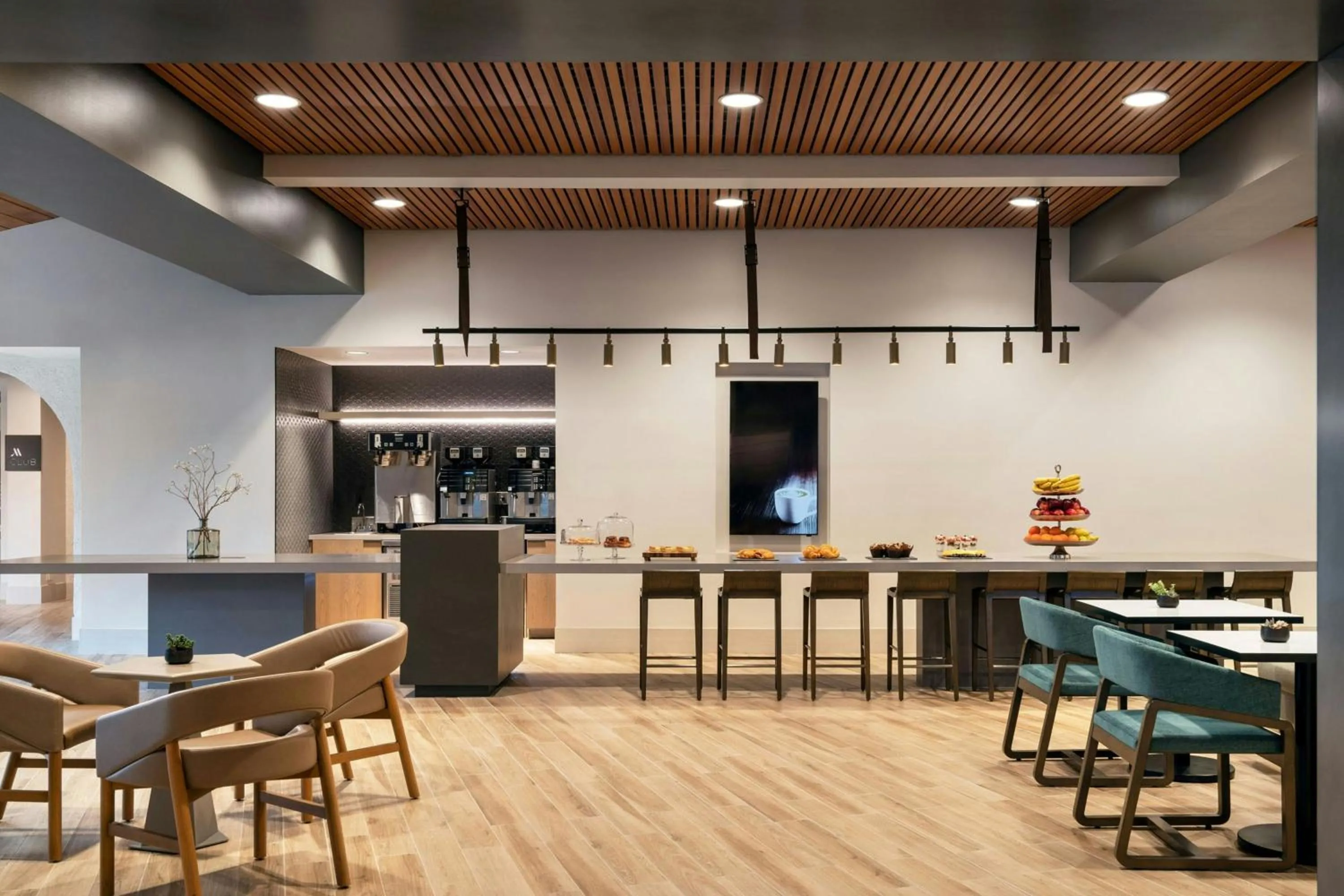 Restaurant/places to eat in Santa Clara Marriott