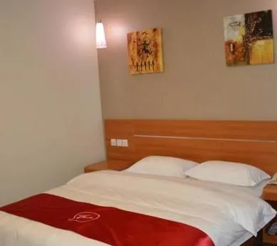 Bed in Thank Inn Chain Hotel Jiangsu Yangzhong Avenue