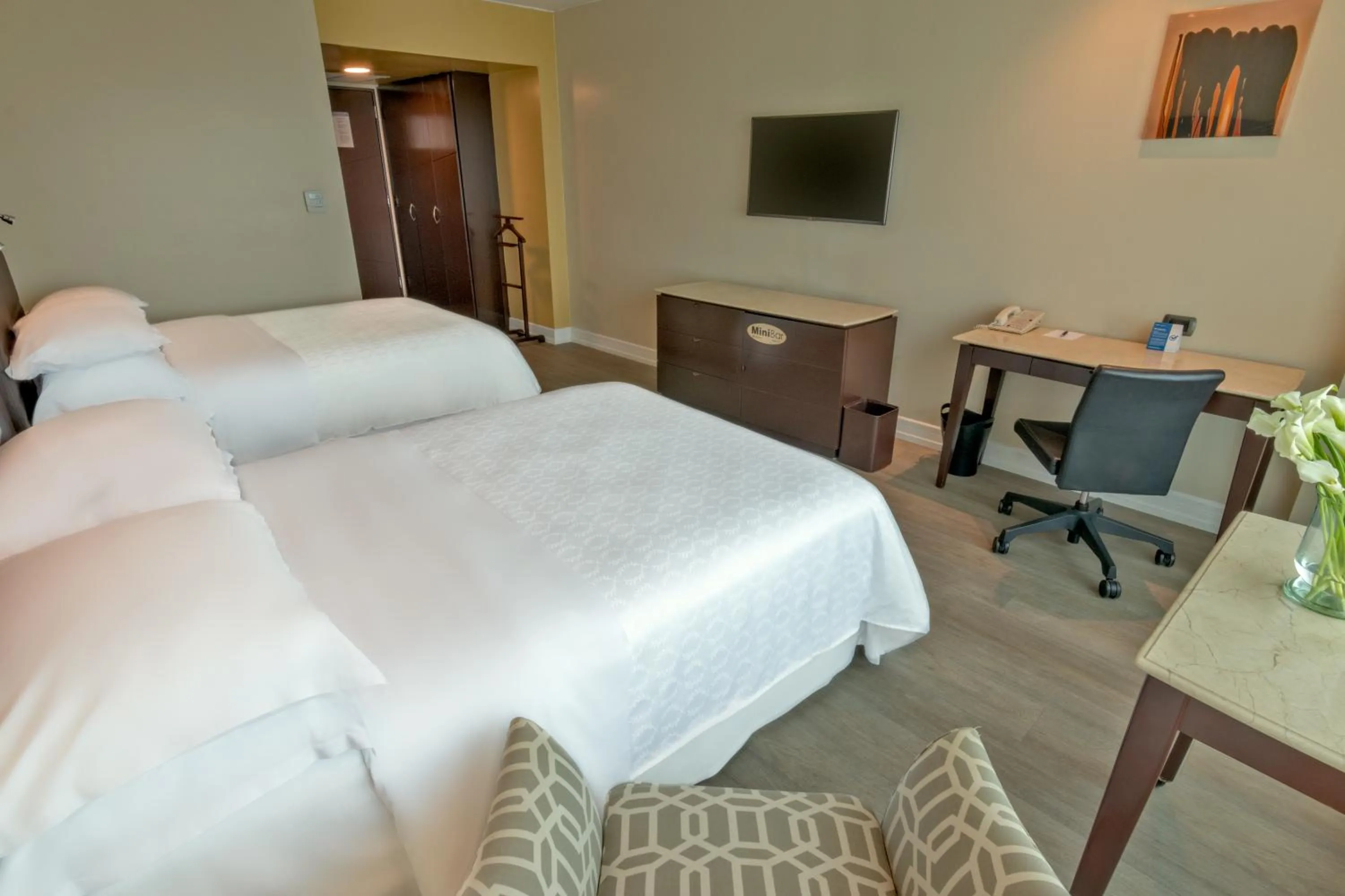 Bed in Sheraton Guayaquil