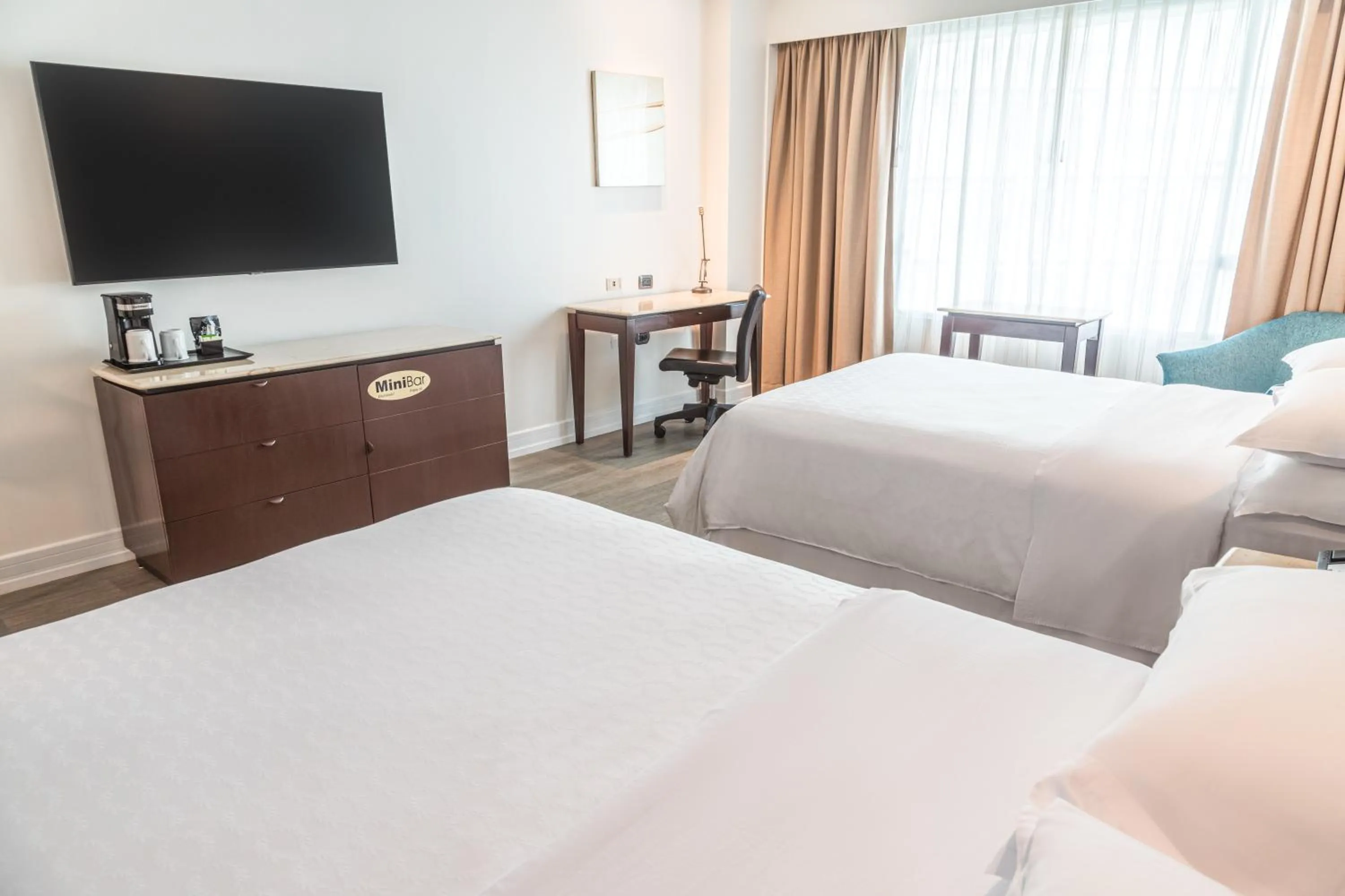 Bed in Sheraton Guayaquil