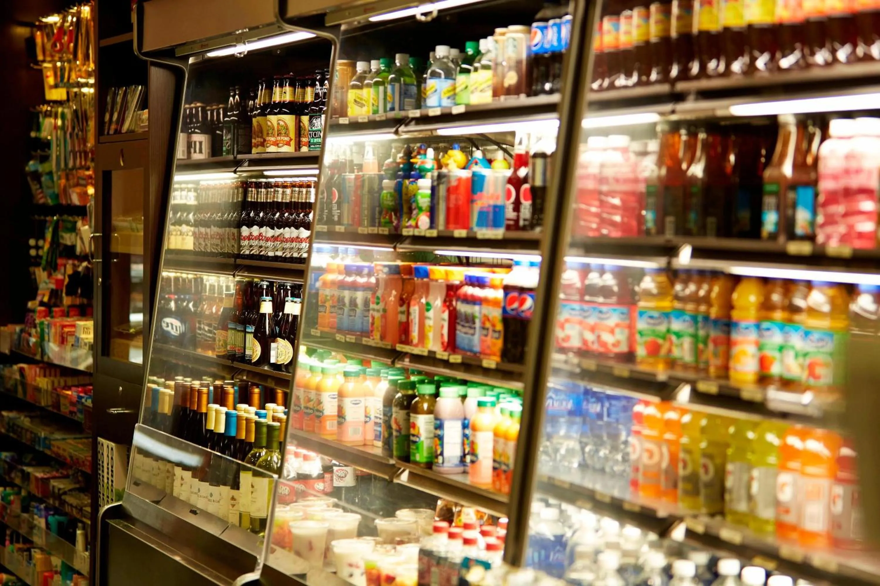 Kitchen or kitchenette in San Jose Marriott