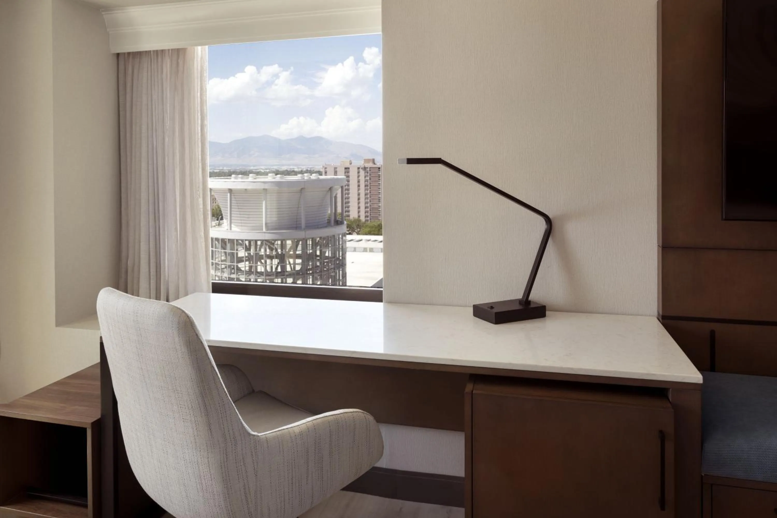 Photo of the whole room in Salt Lake Marriott Downtown at City Creek