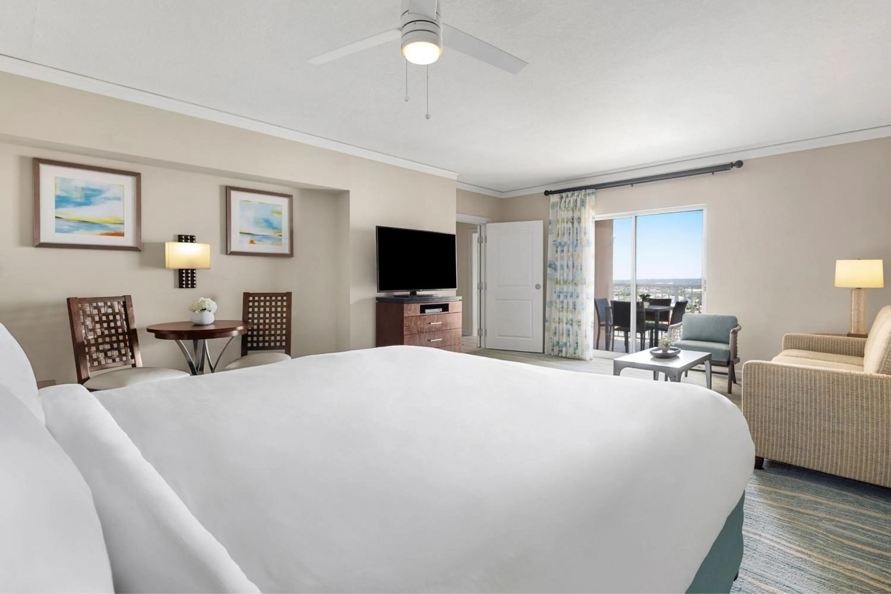 Bedroom, Bed in Marriott's Aruba Surf Club