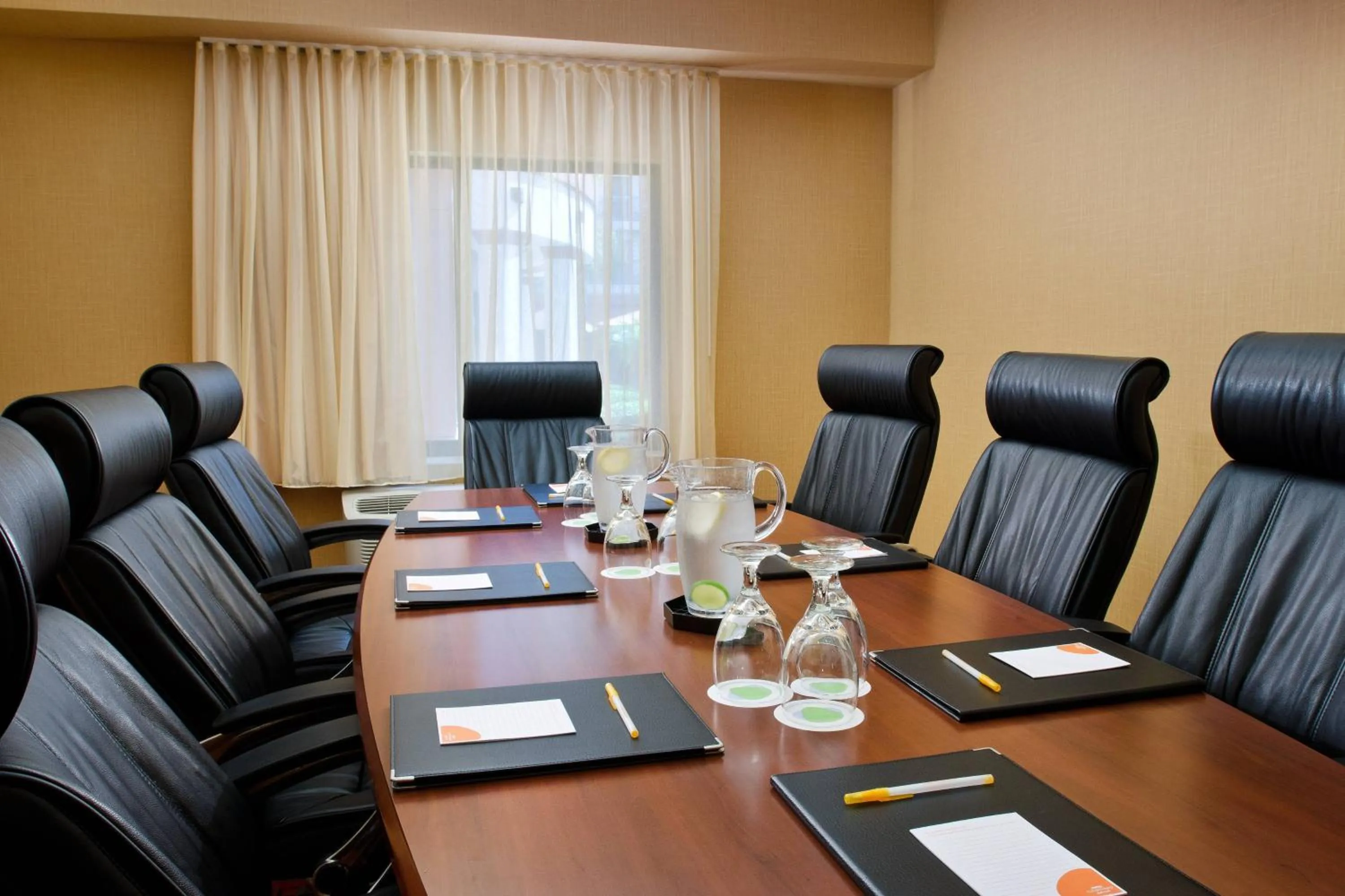 Meeting/conference room in Courtyard Foothill Ranch Irvine East/Lake Forest