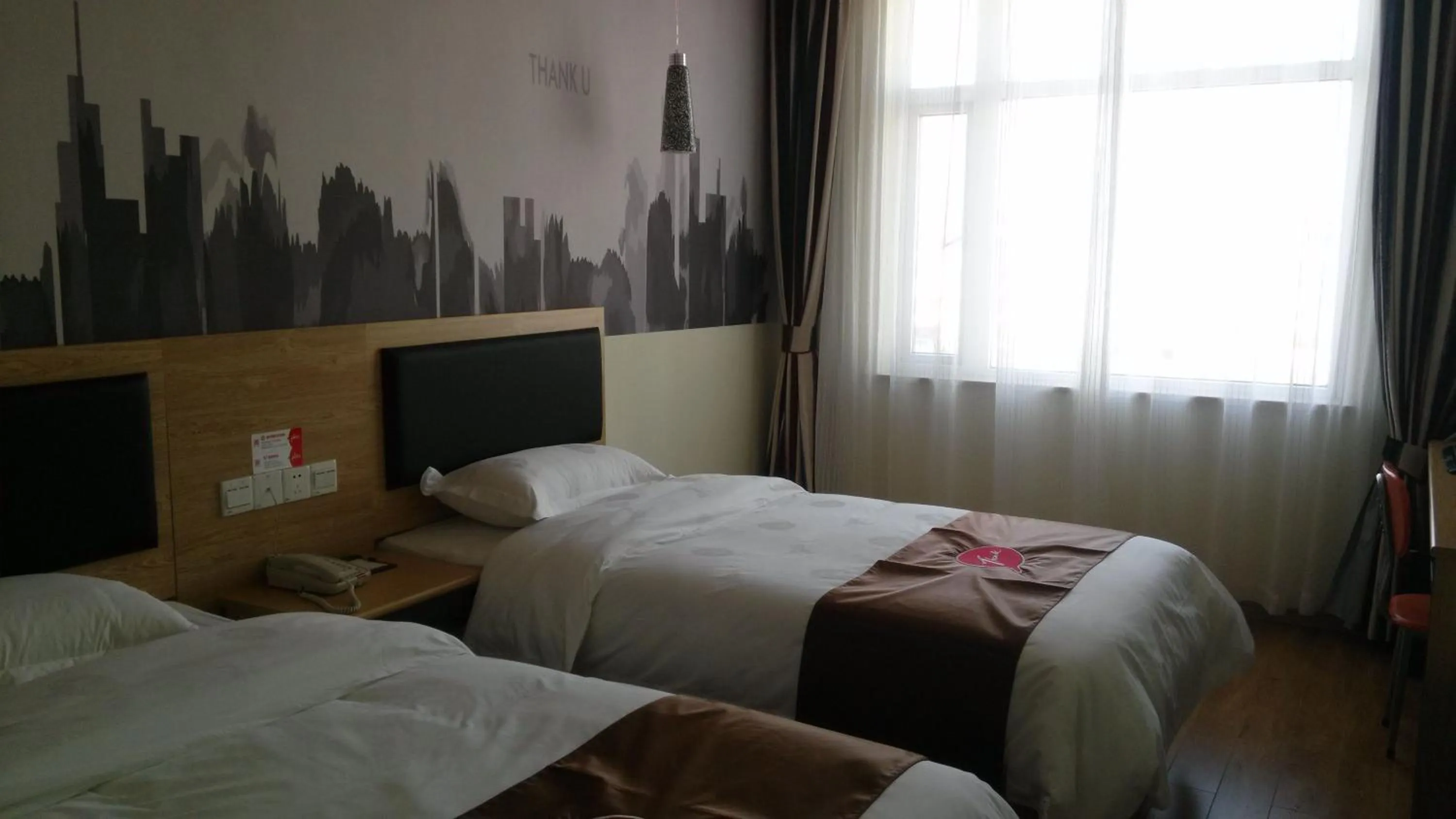Bed in Thank Inn Chain Hotel Jiangxi Fuzhou Linchuan District Laowuhuang Palace Bus Station