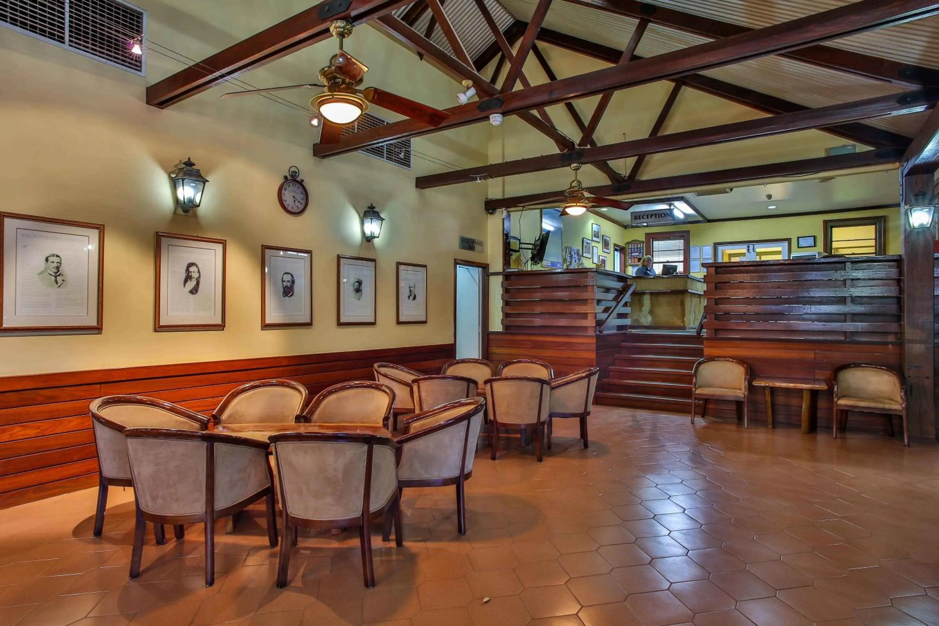 Lobby or reception in Kimberley Hotel