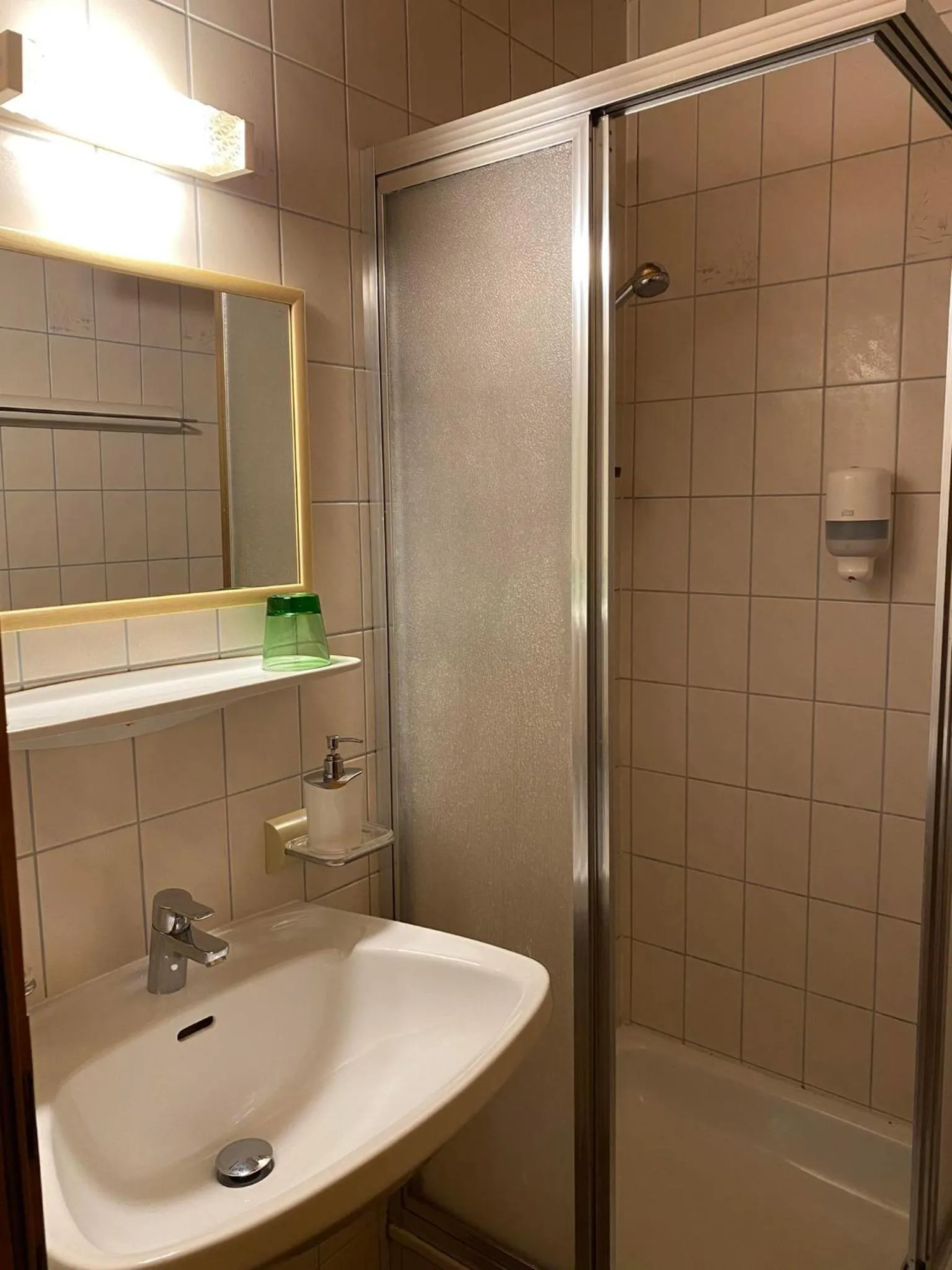 Bathroom in Hotel Aquamarin