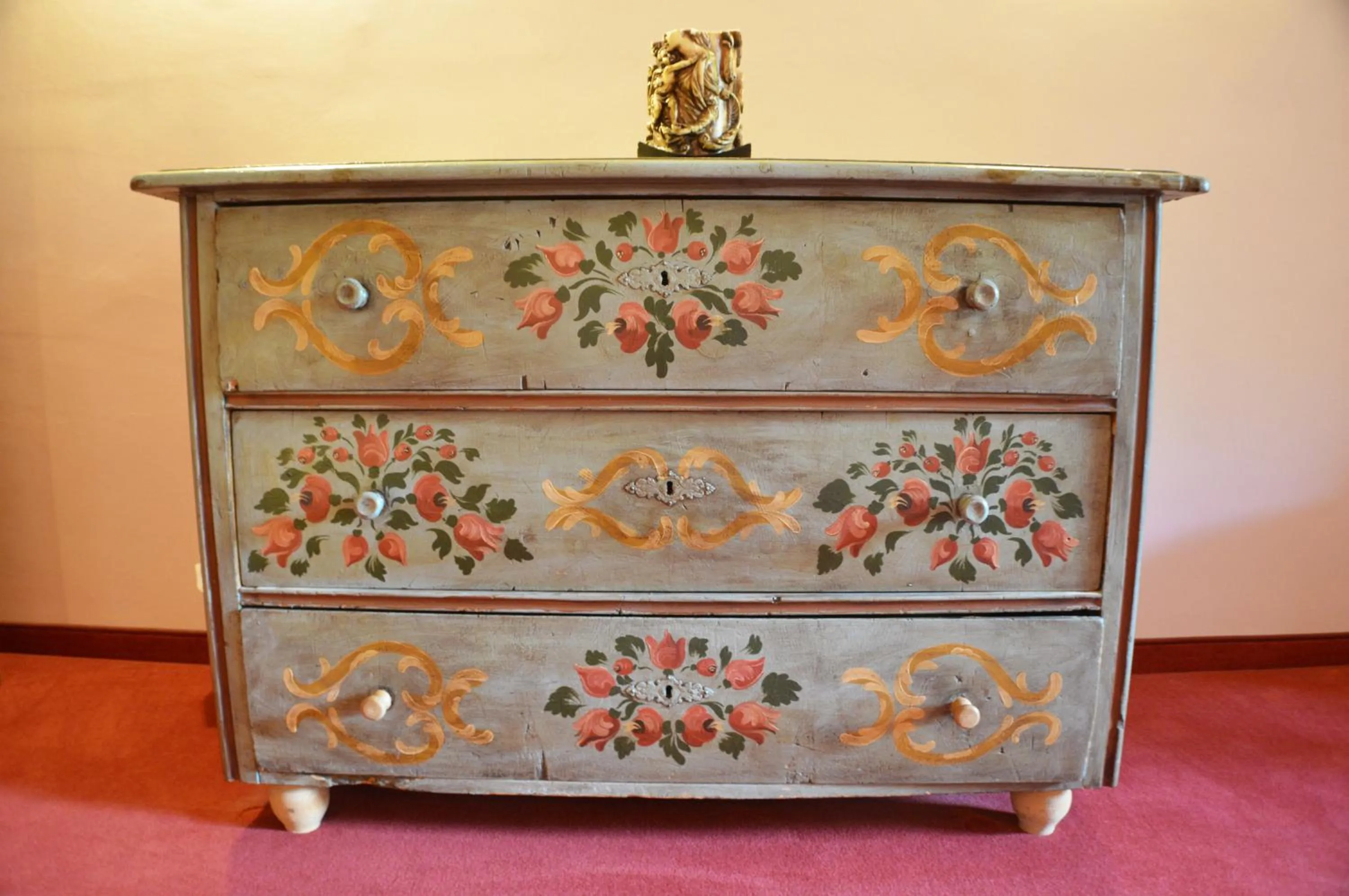 Decorative detail in Hotel Aquamarin