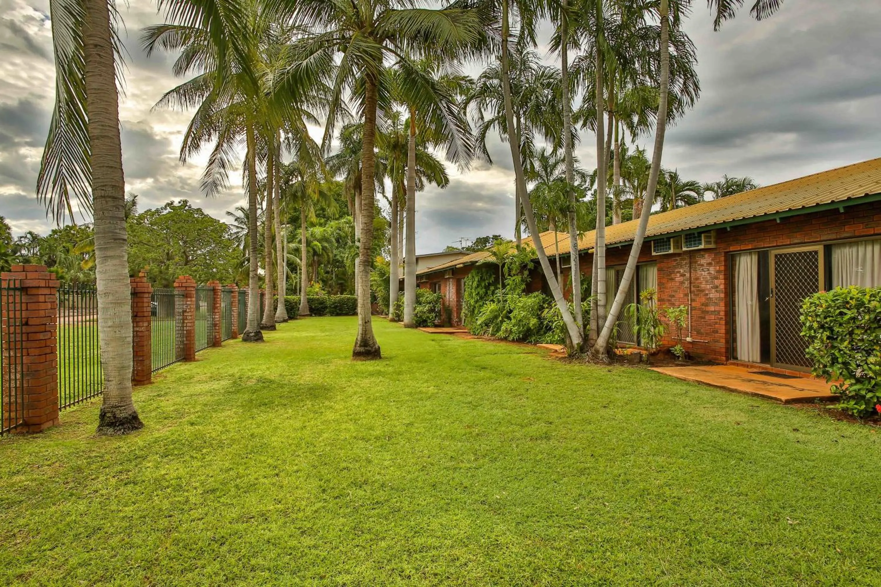 Garden in Bayside Holiday Apartments