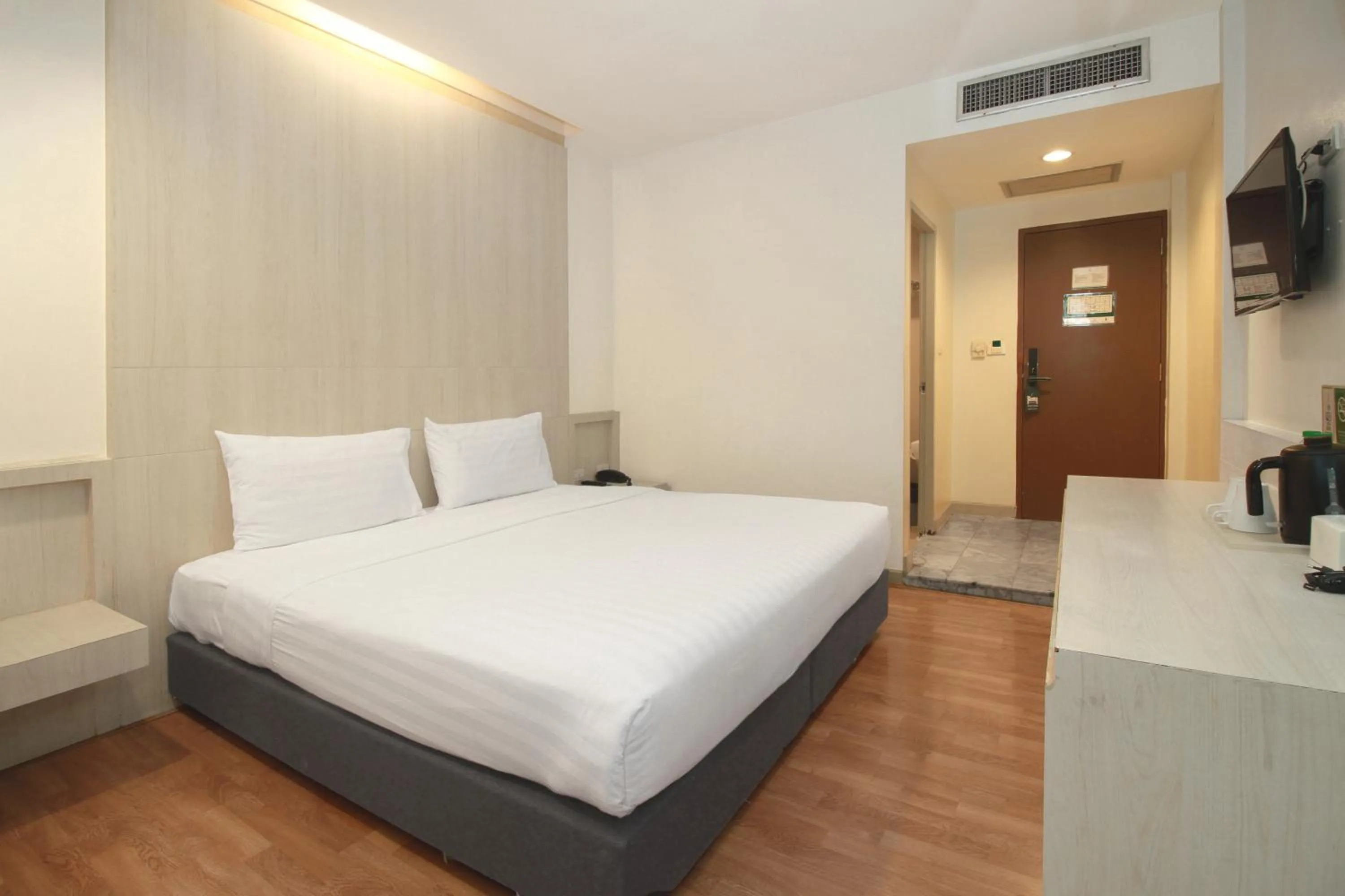 Bed in Ten Stars Hotel